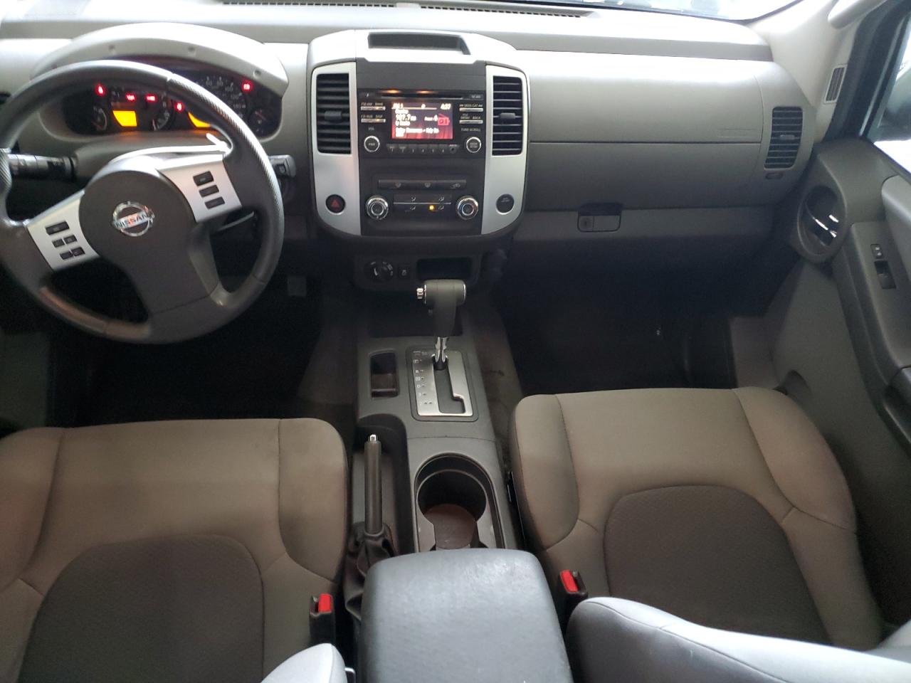 2014 Nissan XTerra - Image 8
