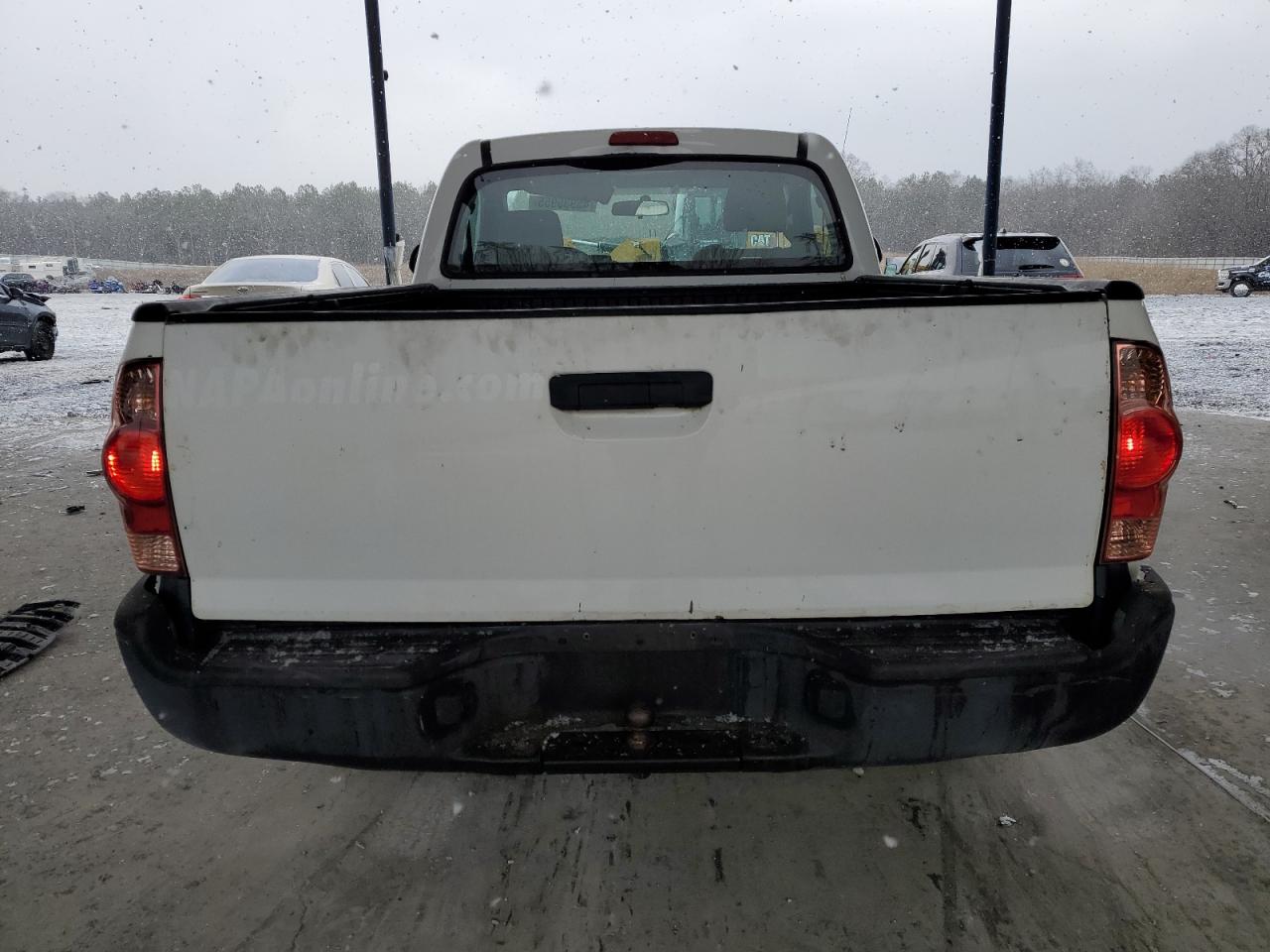 2014 Toyota Tacoma - Image 10