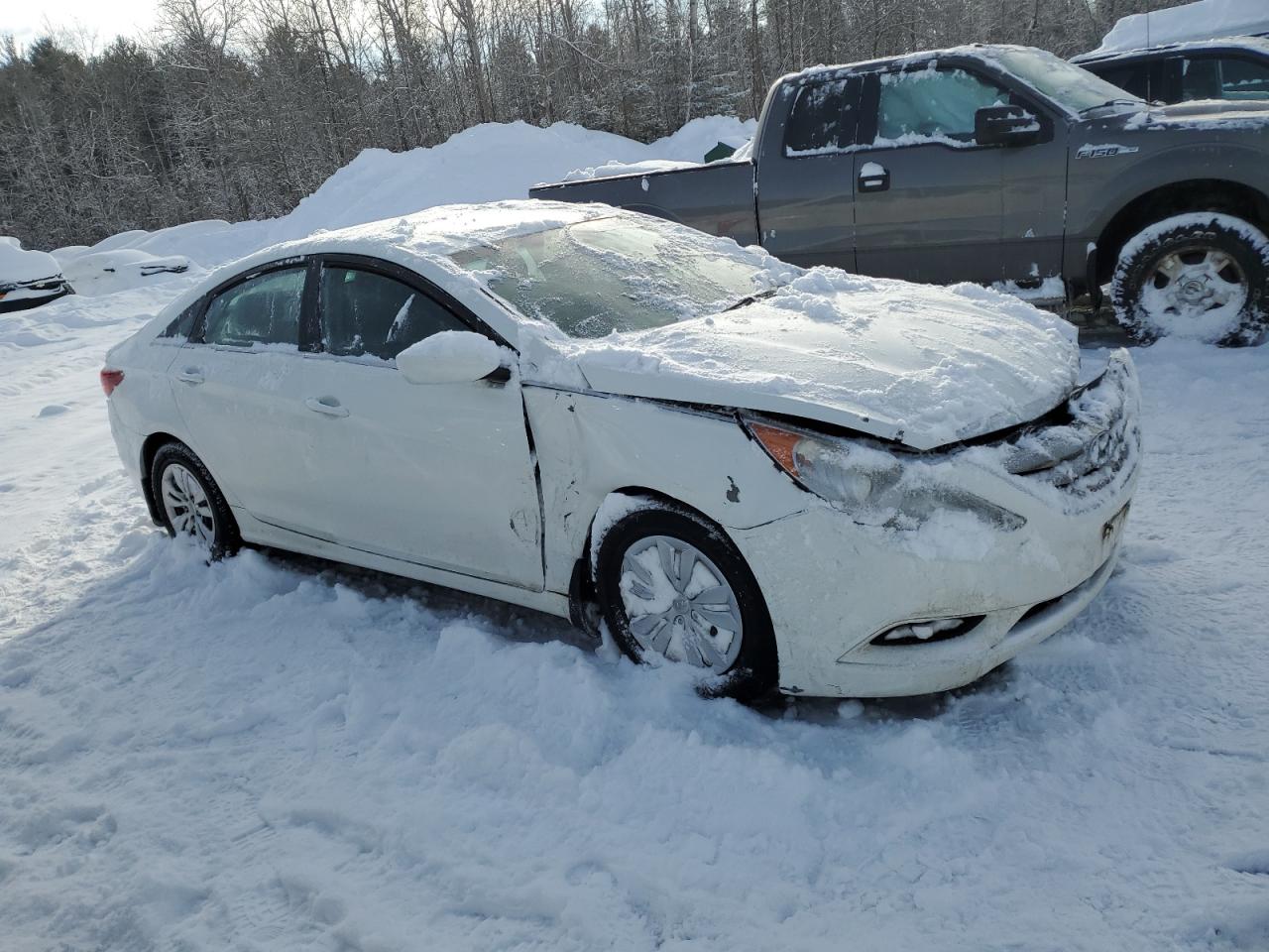2011 Hyundai Sonata - Image 4