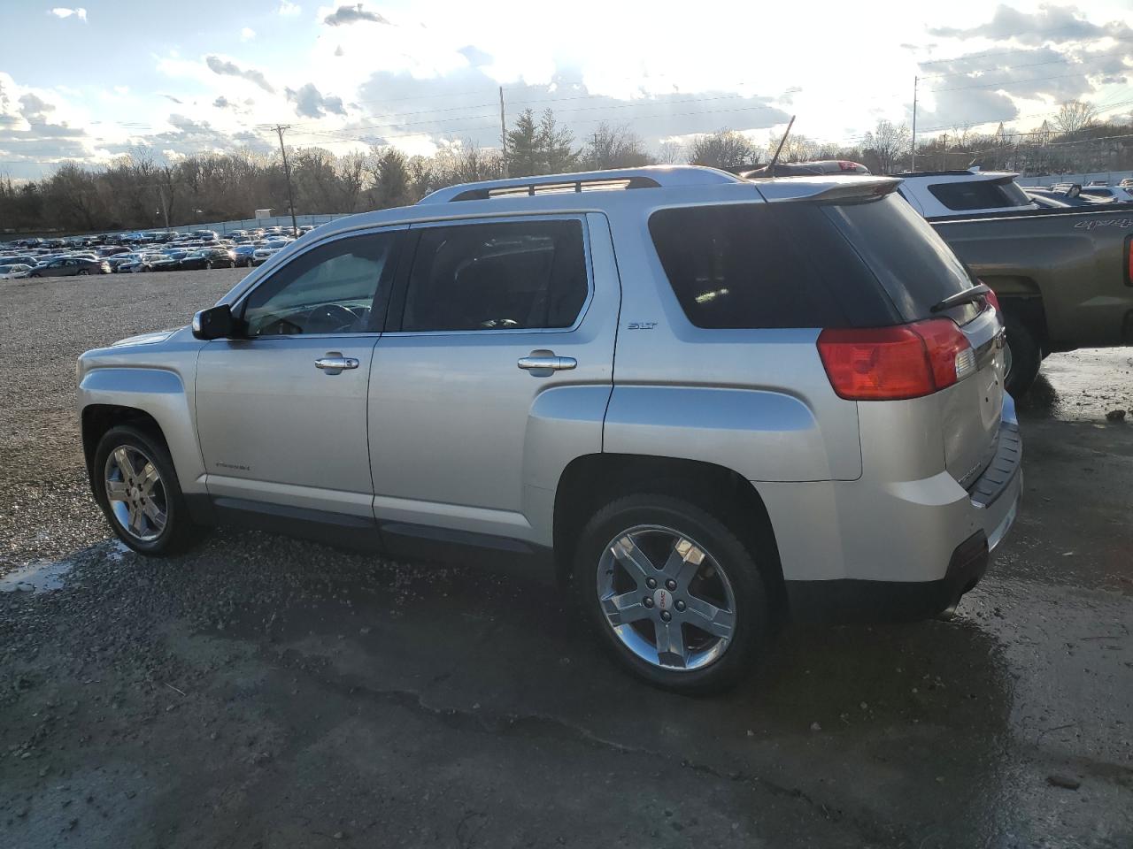 2013 GMC Terrain - Image 2