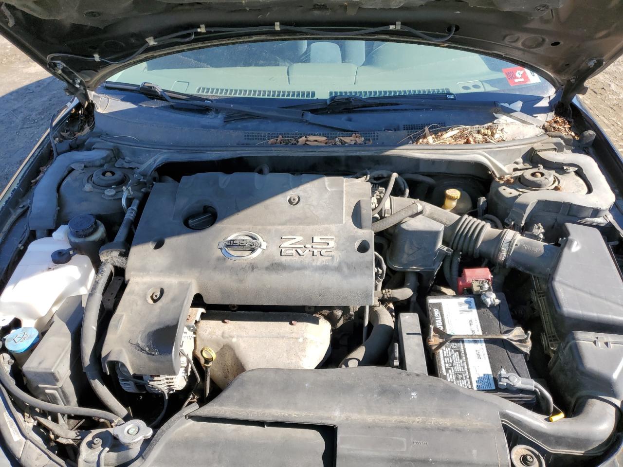 2004 Nissan Altima - Image 11
