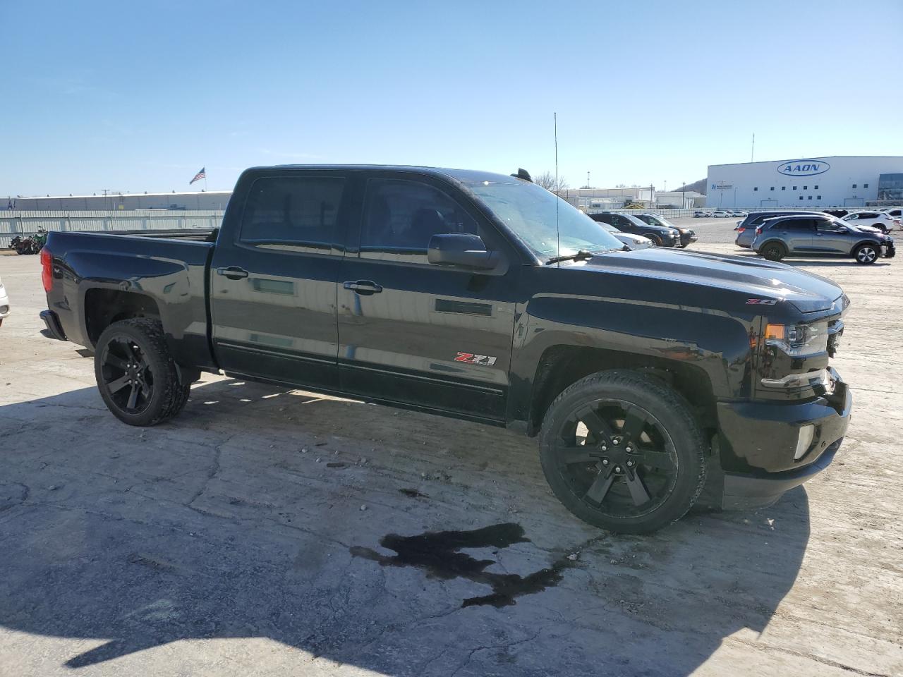 2016 Chevrolet Silverado - Image 4