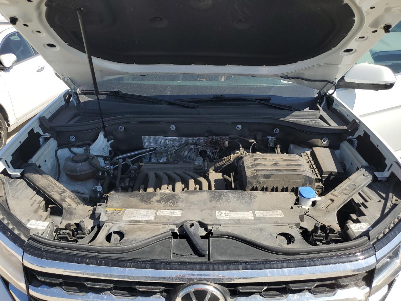 2021 Volkswagen Atlas - Image 12
