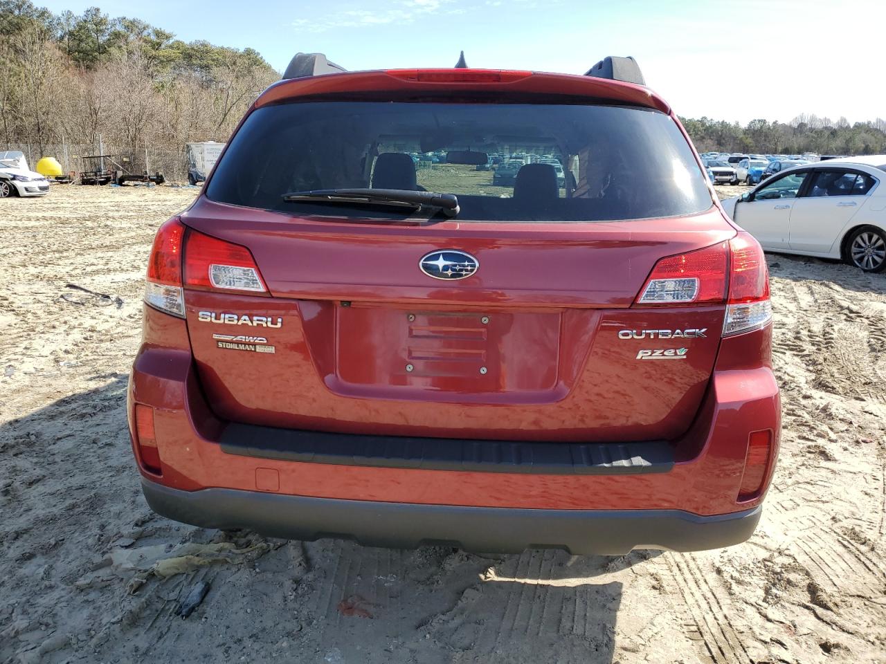 2014 Subaru Outback - Image 6