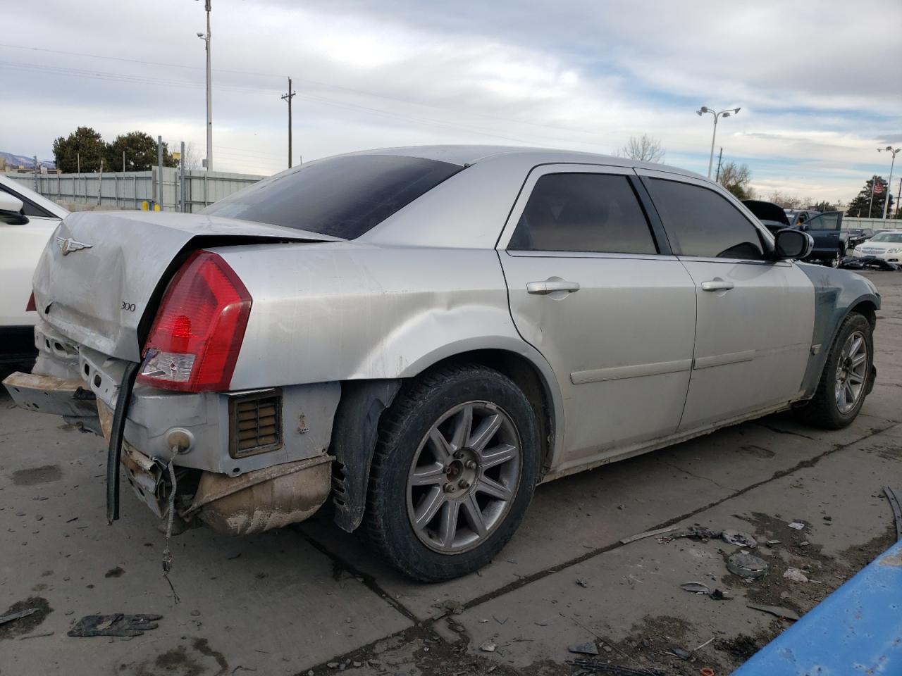 2006 Chrysler 300 - Image 3
