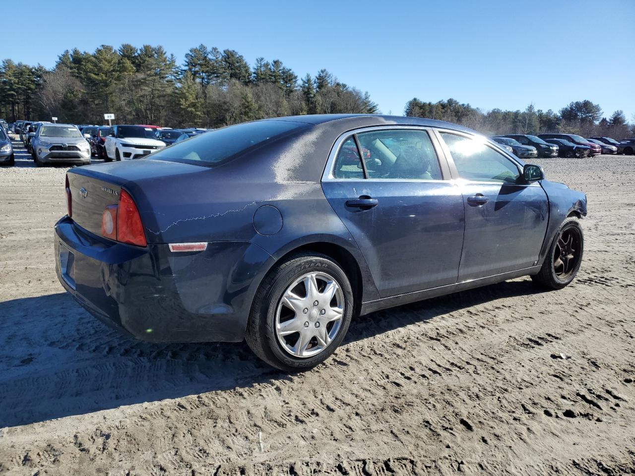 2009 Chevrolet Malibu - Image 3