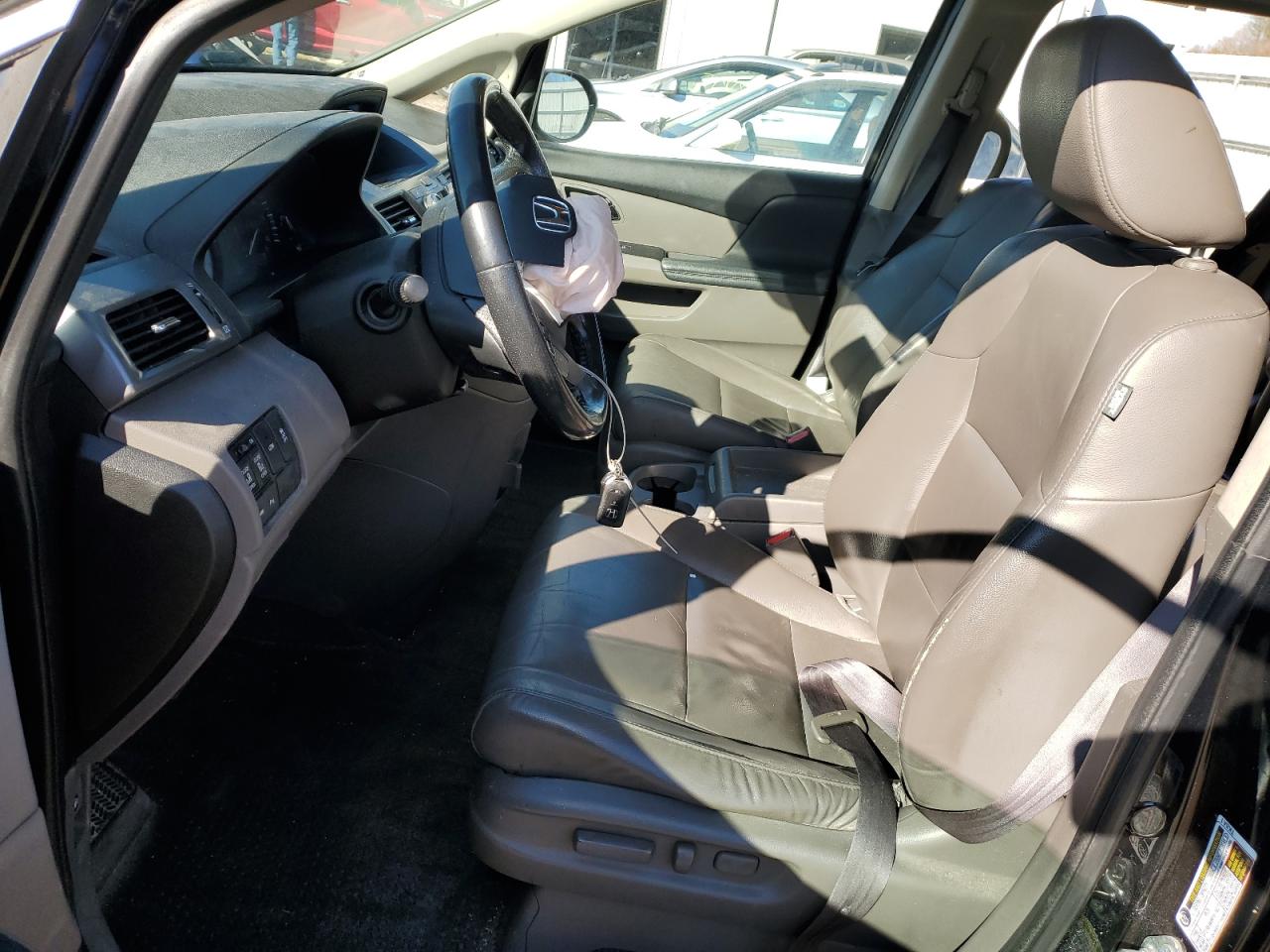 2014 Honda Odyssey - Image 7