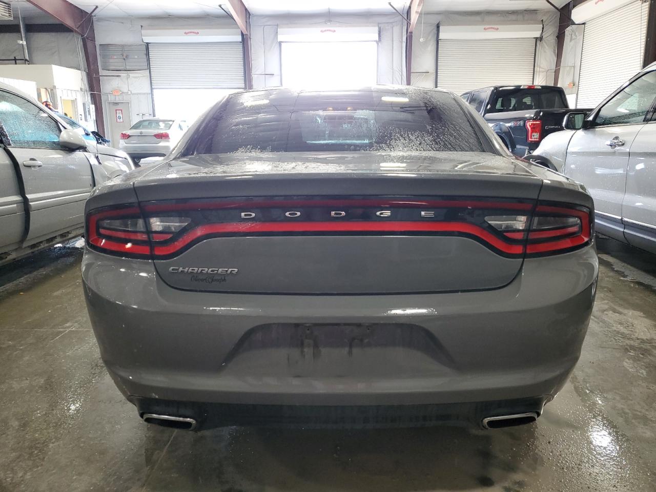 2017 Dodge Charger - Image 6
