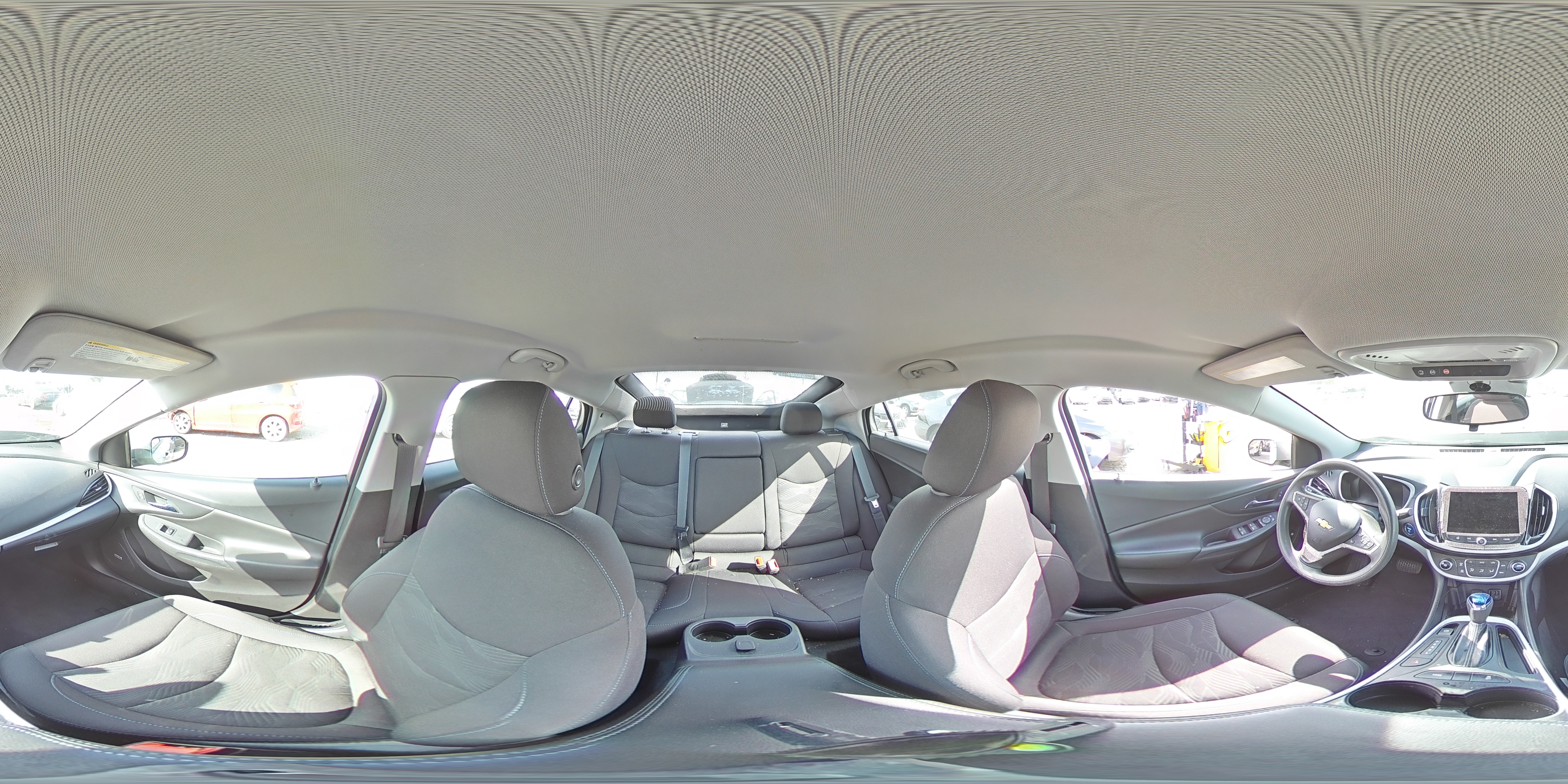 2019 Chevrolet Volt - Image 13