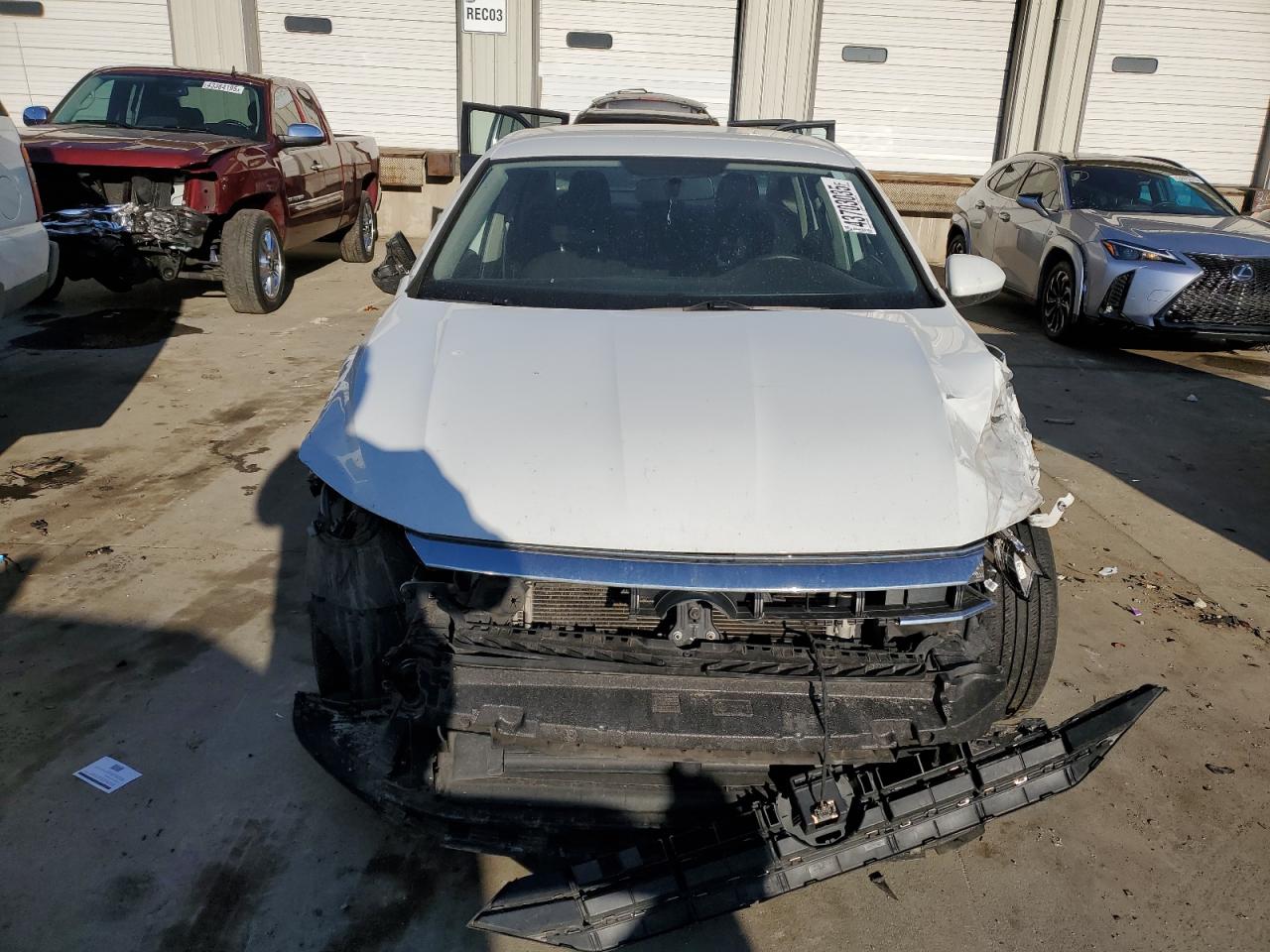 2019 Volkswagen Jetta - Image 5
