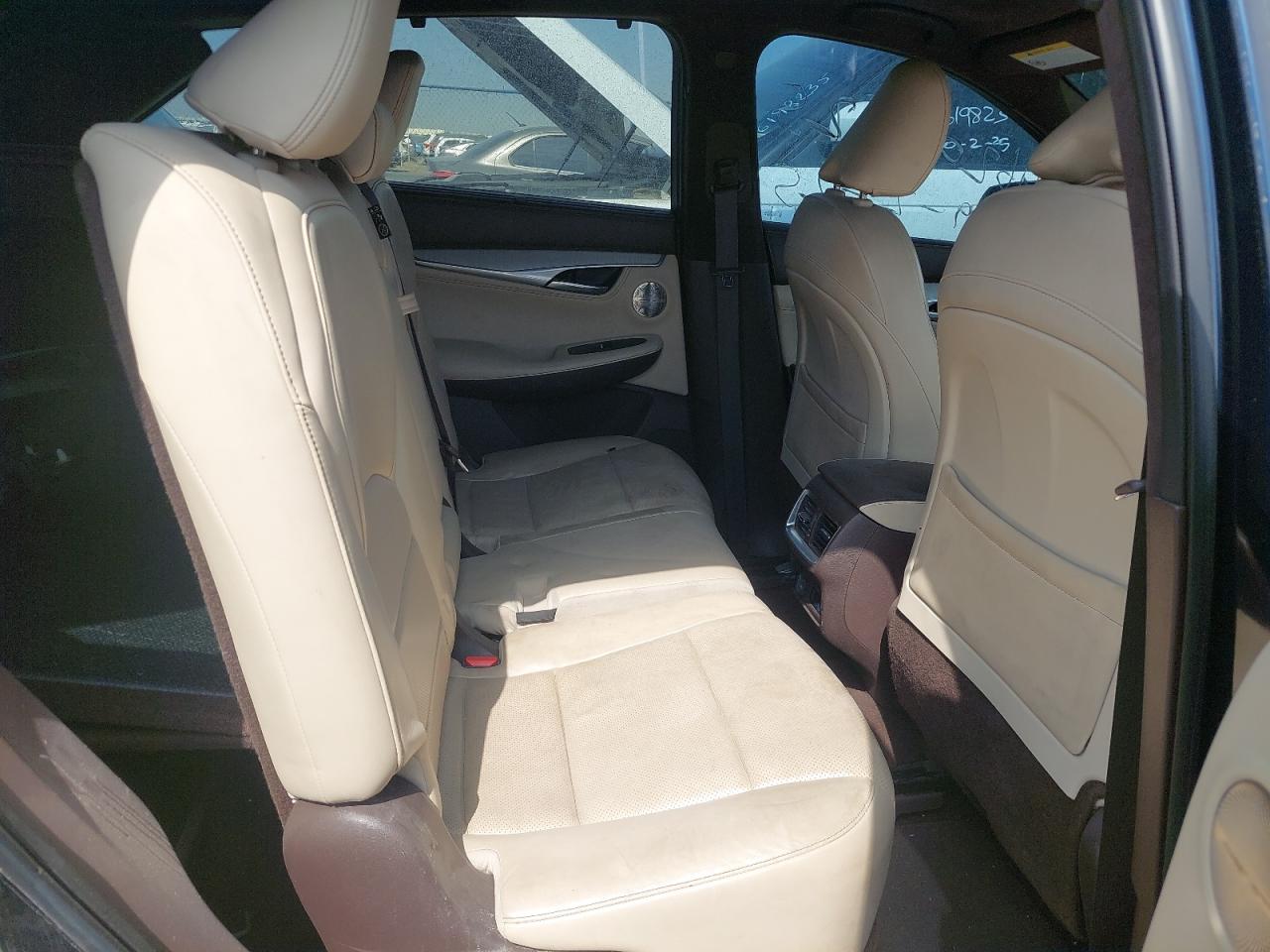 3PCAJ5M33KF131902 - 2019 Infi QX50 - #46202525