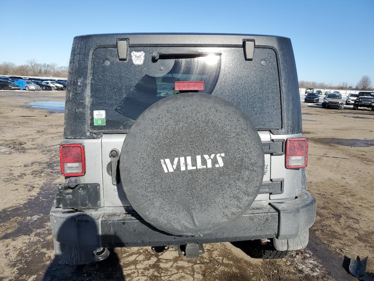 2016 Jeep Wrangler - Image 6