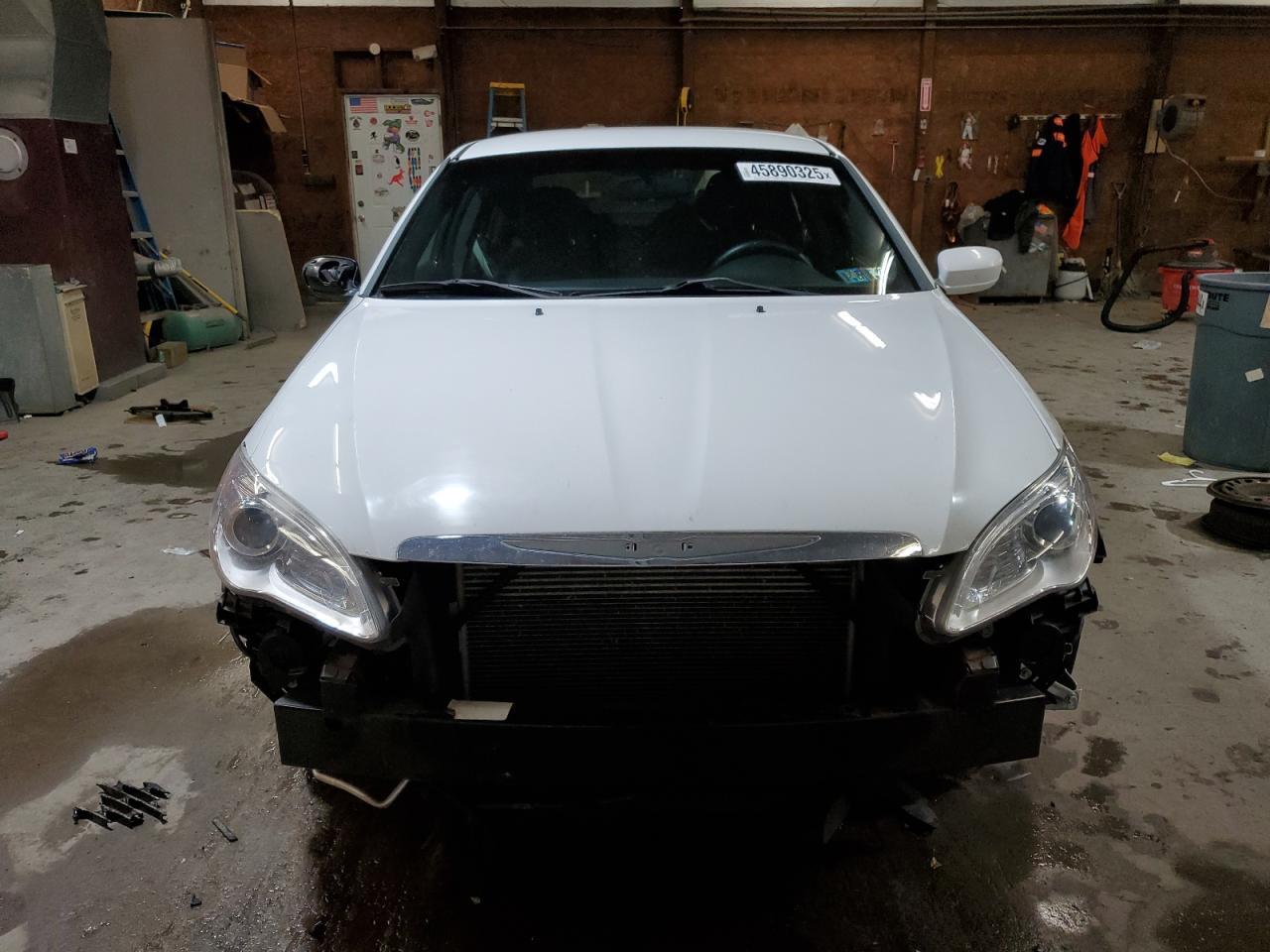 2014 Chrysler 200 - Image 5