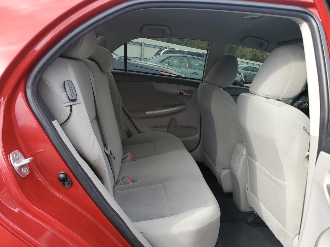 2012 Toyota Corolla - Image 10