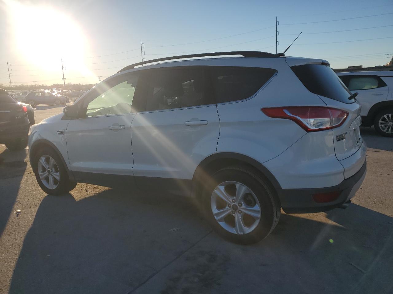 2015 Ford Escape - Image 2