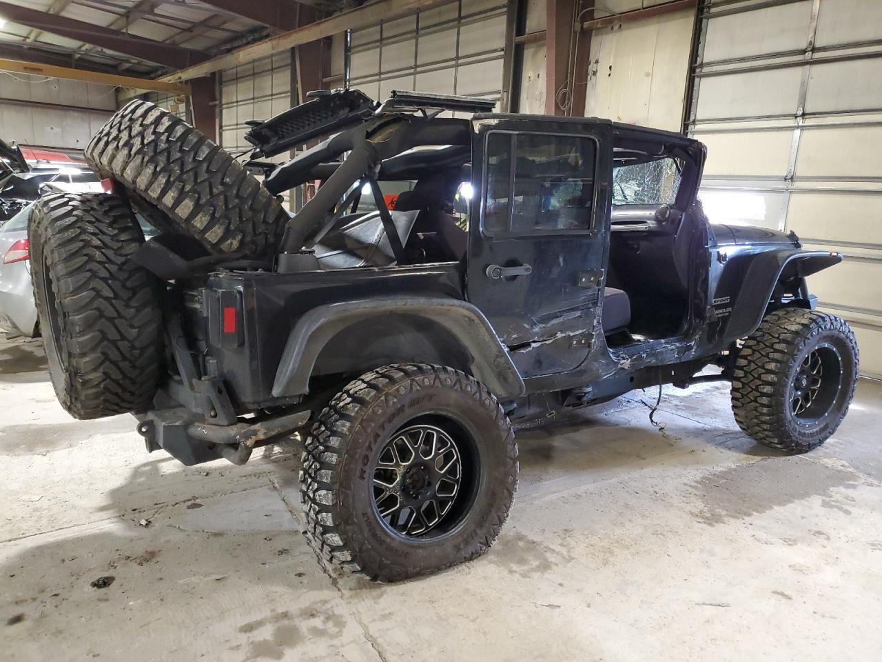 2013 Jeep Wrangler - Image 3