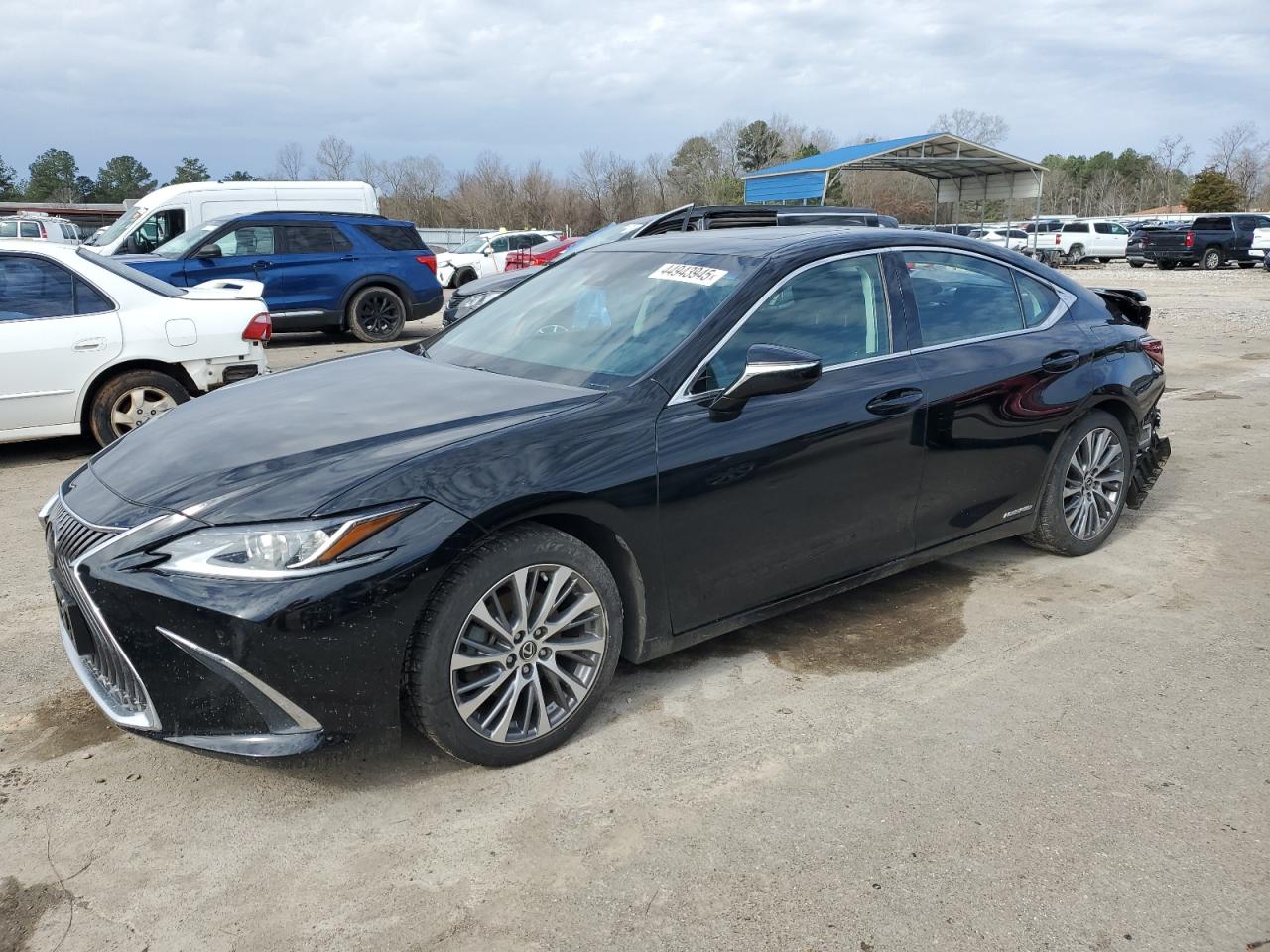 2021 Lexus ES - Image 1