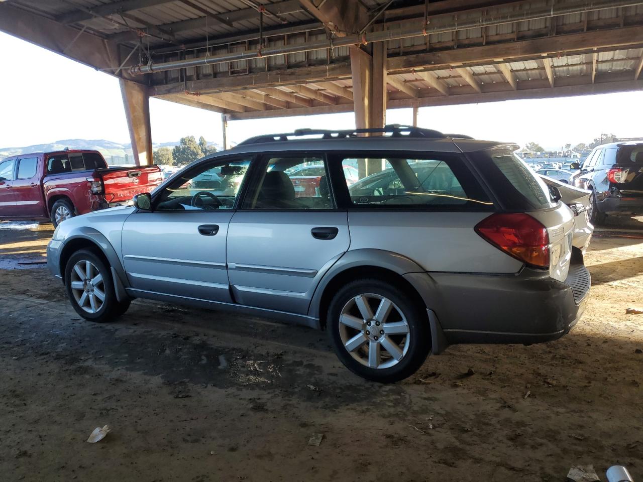 2006 Subaru Legacy - Image 2