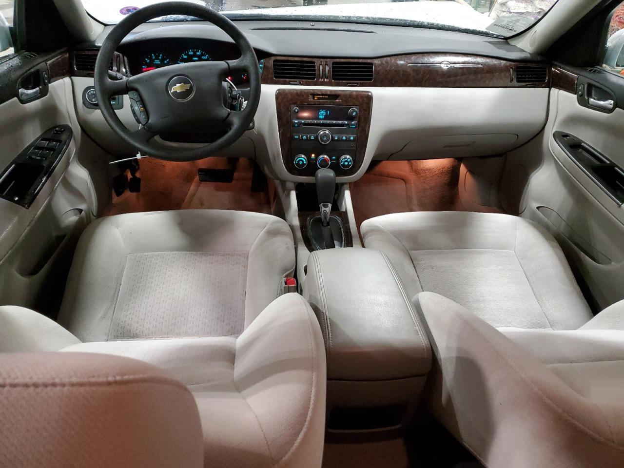 2014 Chevrolet Impala - Image 8