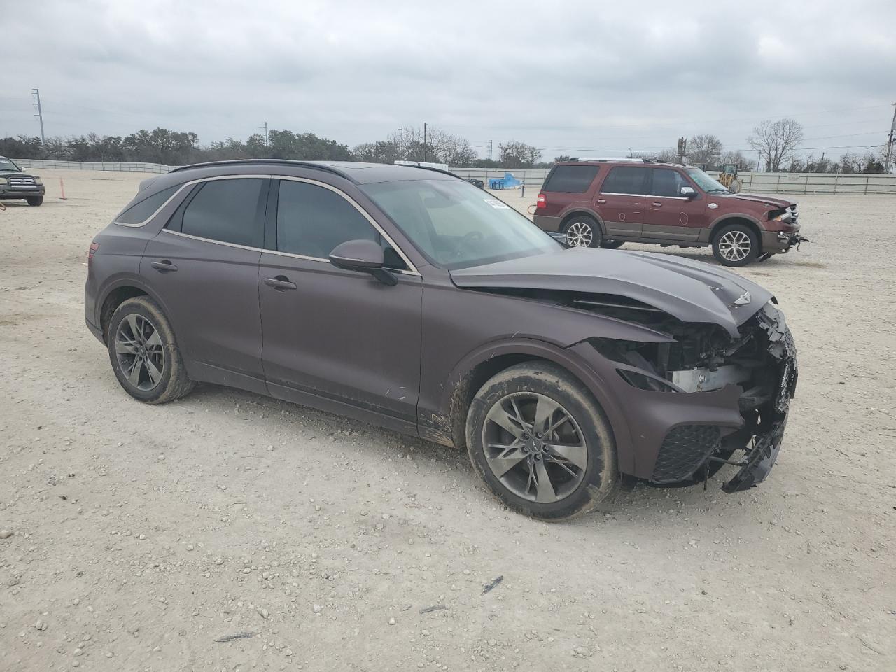 2022 Genesis GV70 - Image 4