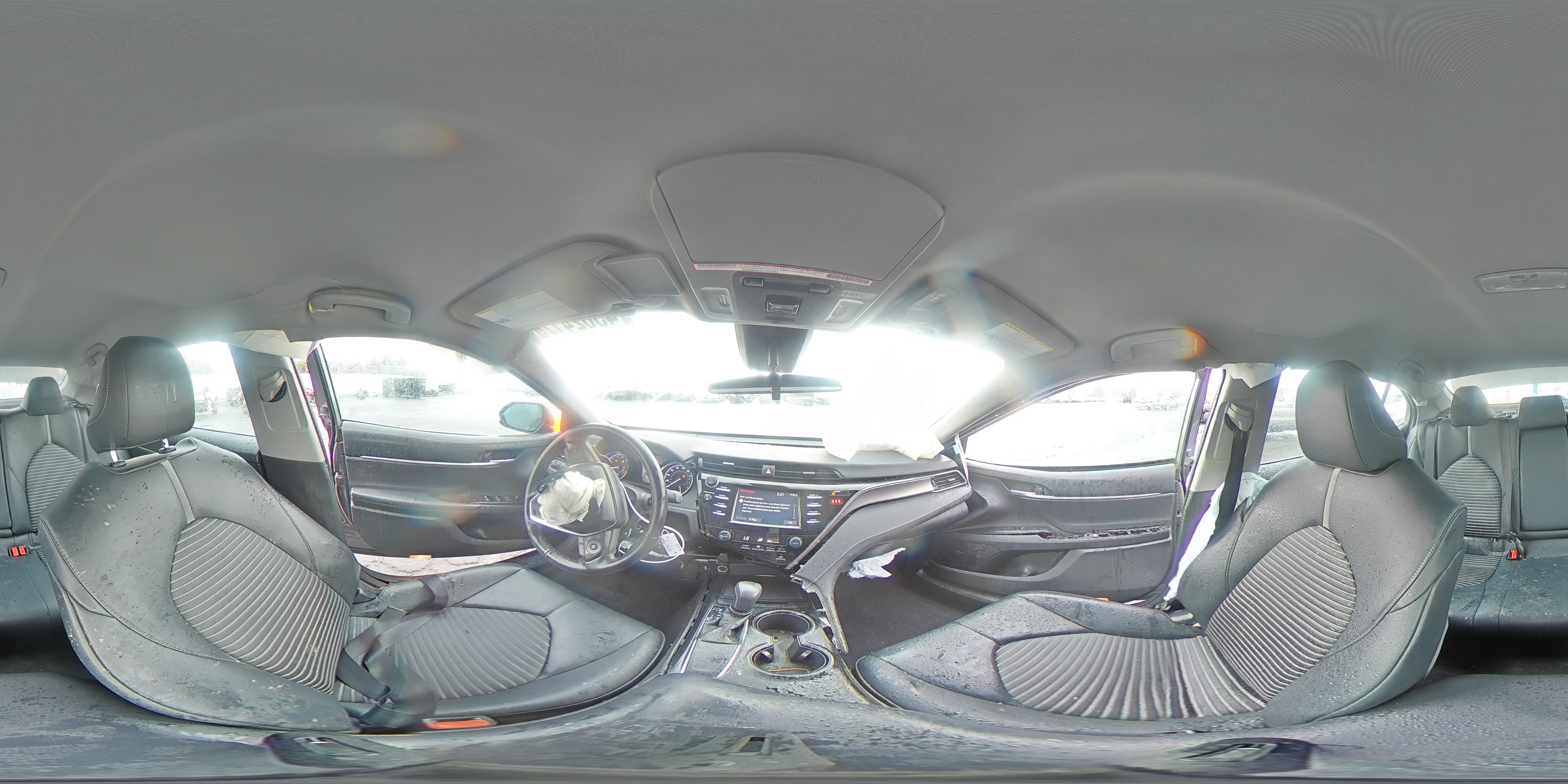 2019 Toyota Camry - Image 13