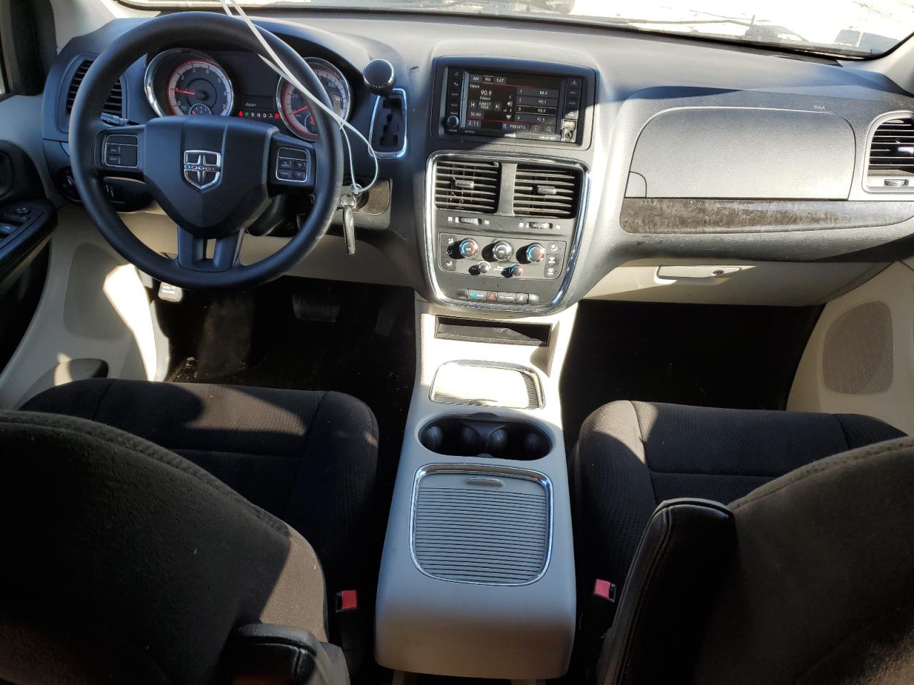 2013 Dodge Caravan - Image 8