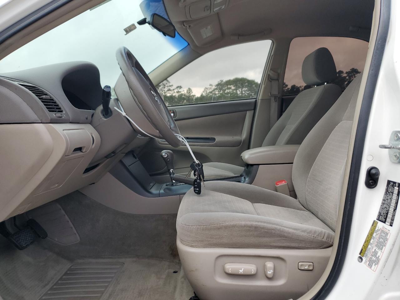 2006 Toyota Camry - Image 7