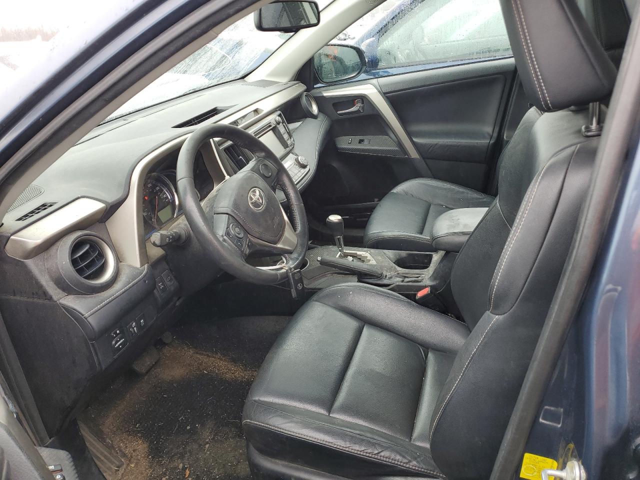 2014 Toyota RAV 4 - Image 7