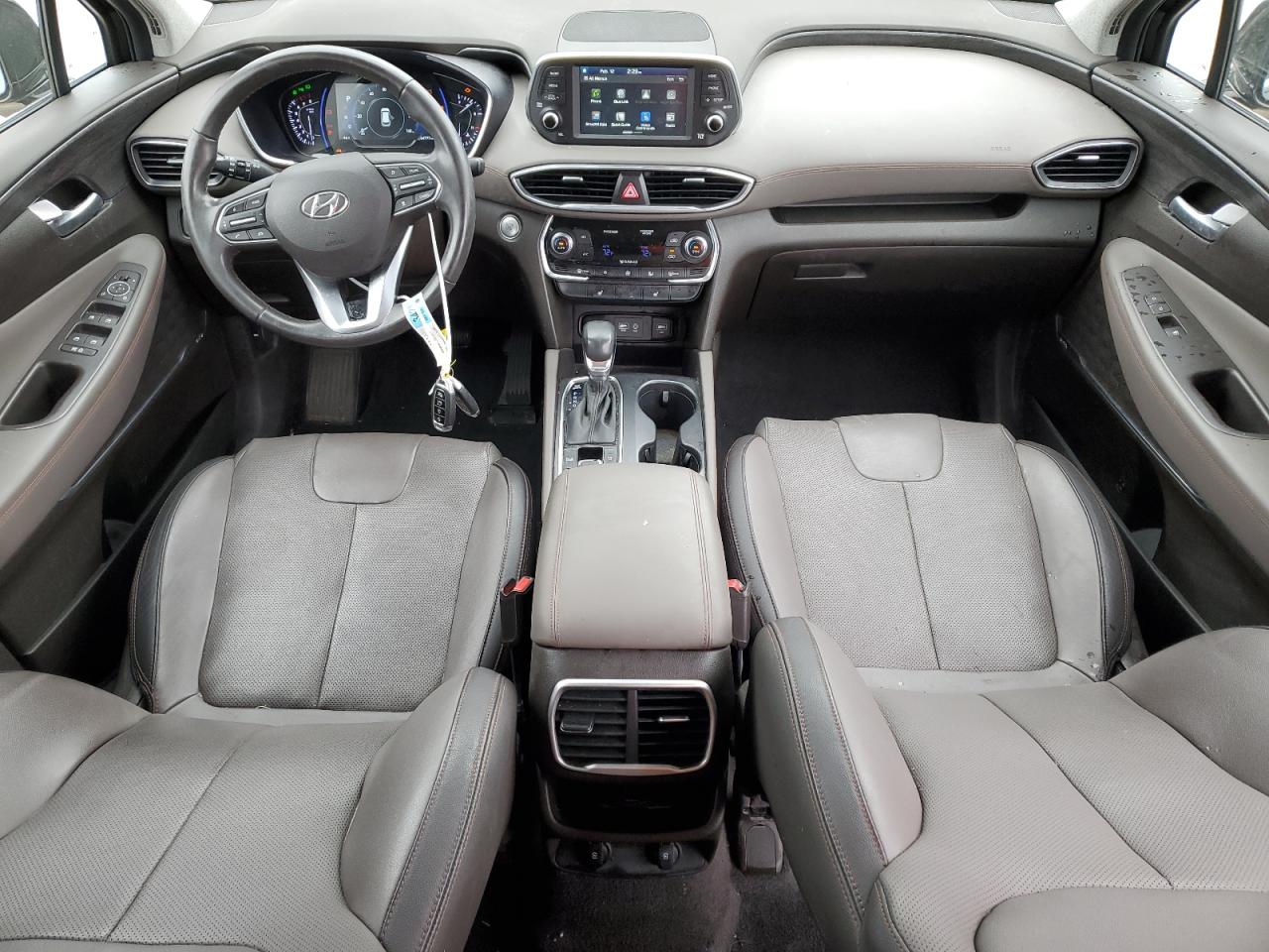 2019 Hyundai Santa Fe - Image 8