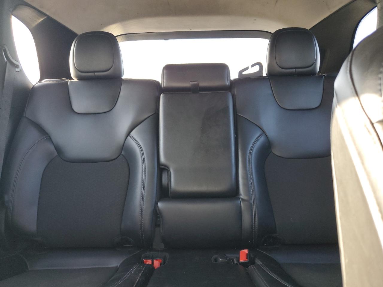 2021 Jeep Grand Cherokee - Image 10