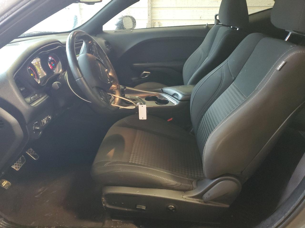 2018 Dodge Challenger - Image 7