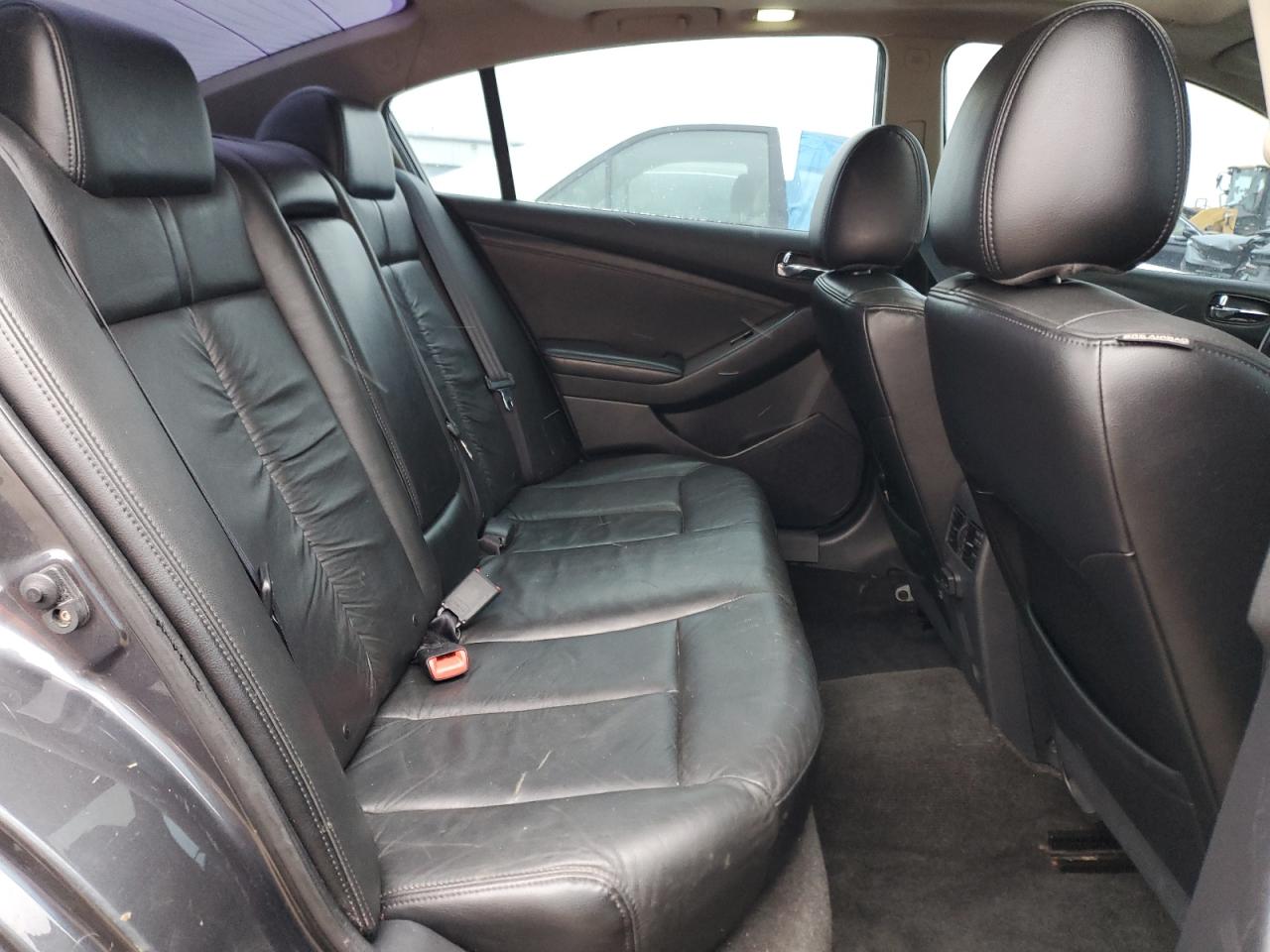 2008 Nissan Altima - Image 10