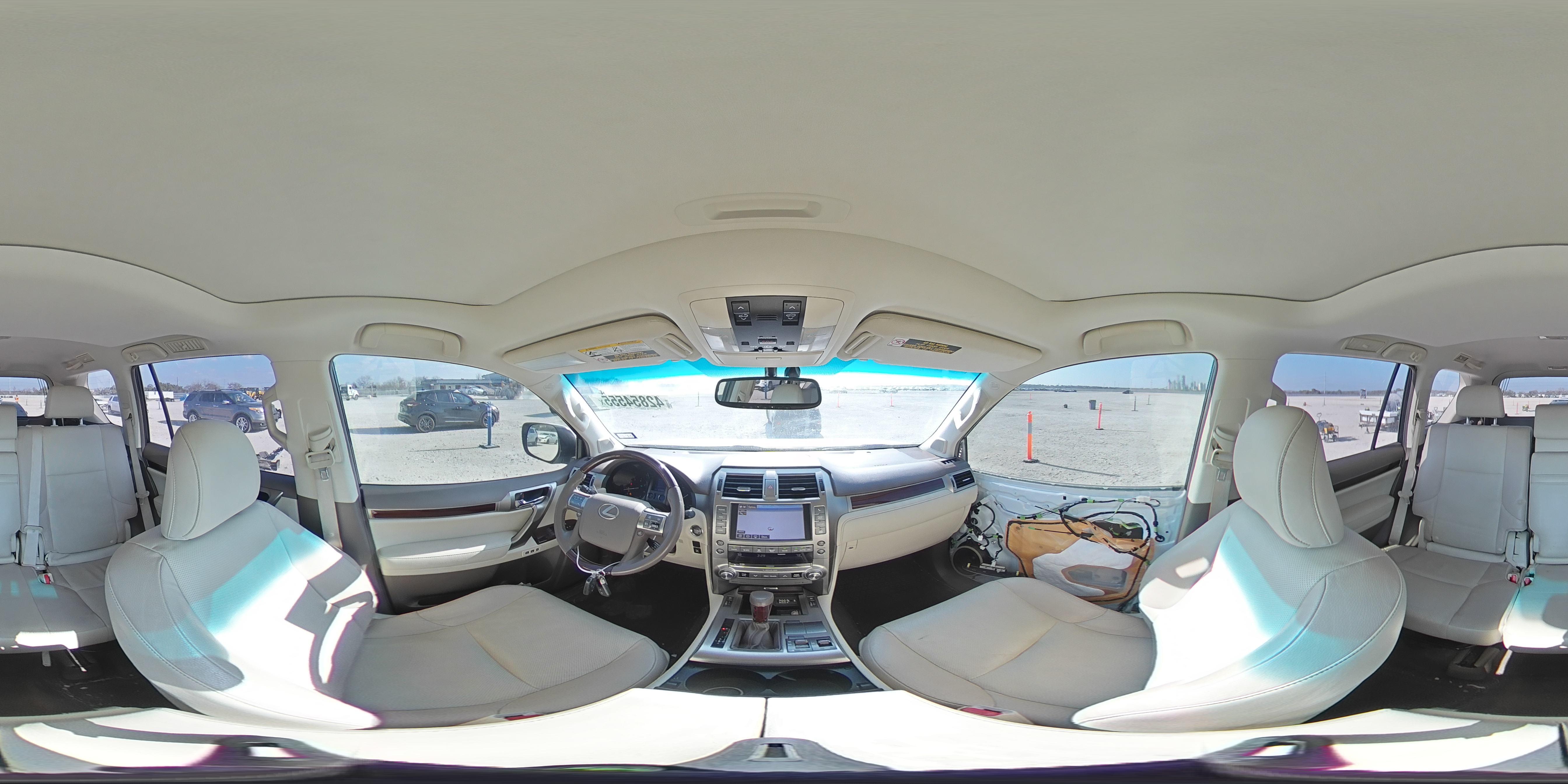 2017 Lexus GX - Image 13