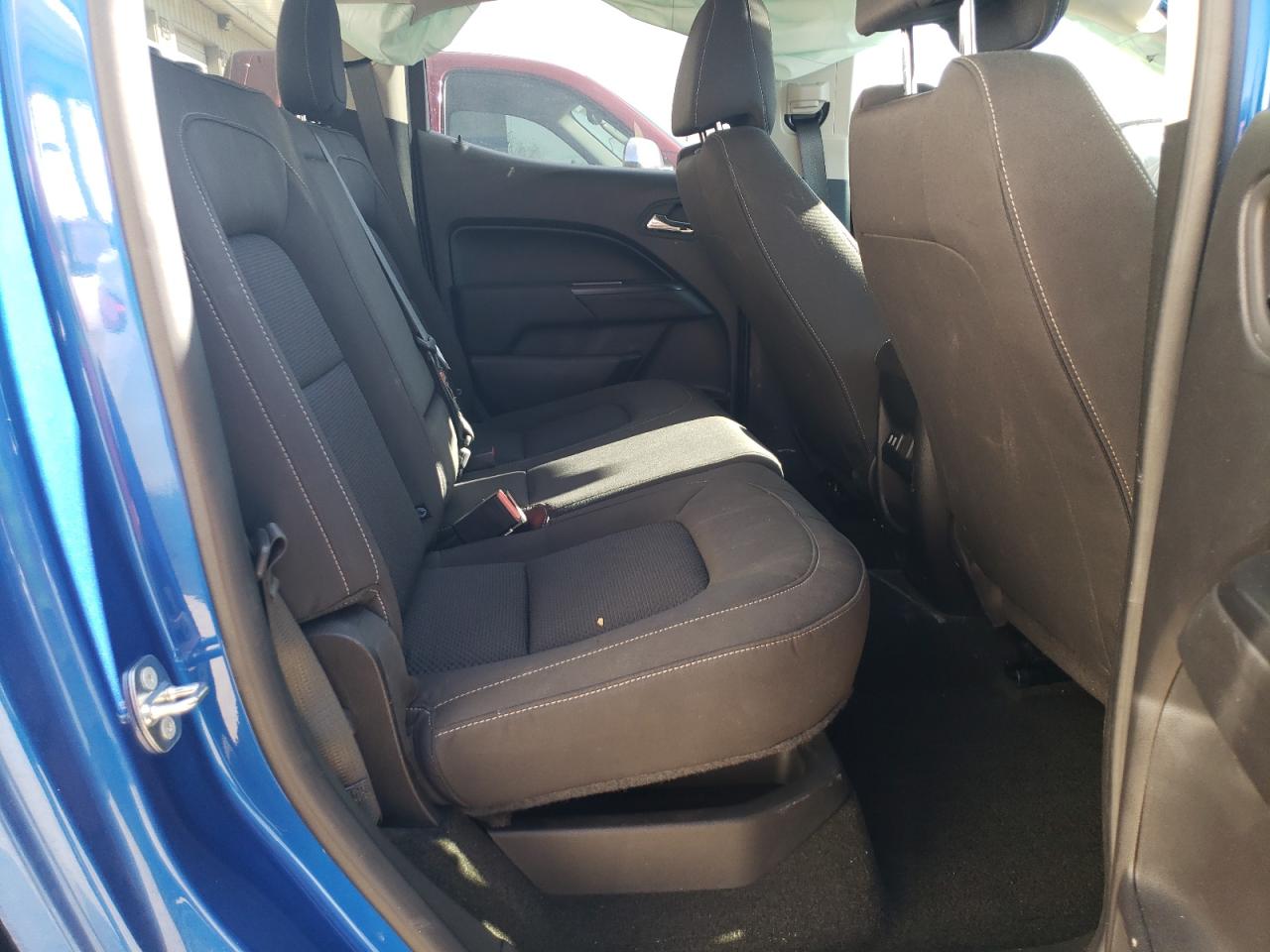 2018 Chevrolet Colorado - Image 11