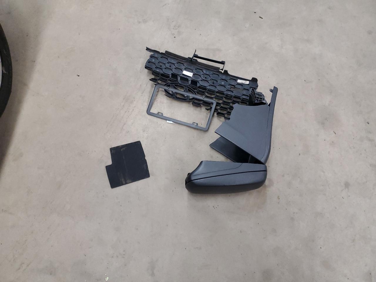 2012 Hyundai Elantra - Image 14