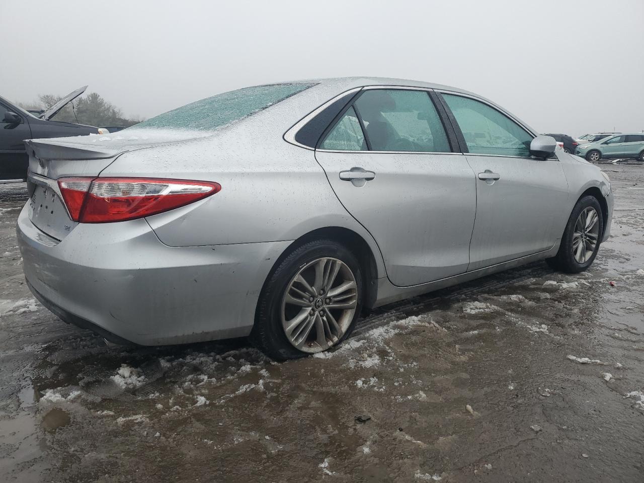 2015 Toyota Camry - Image 3