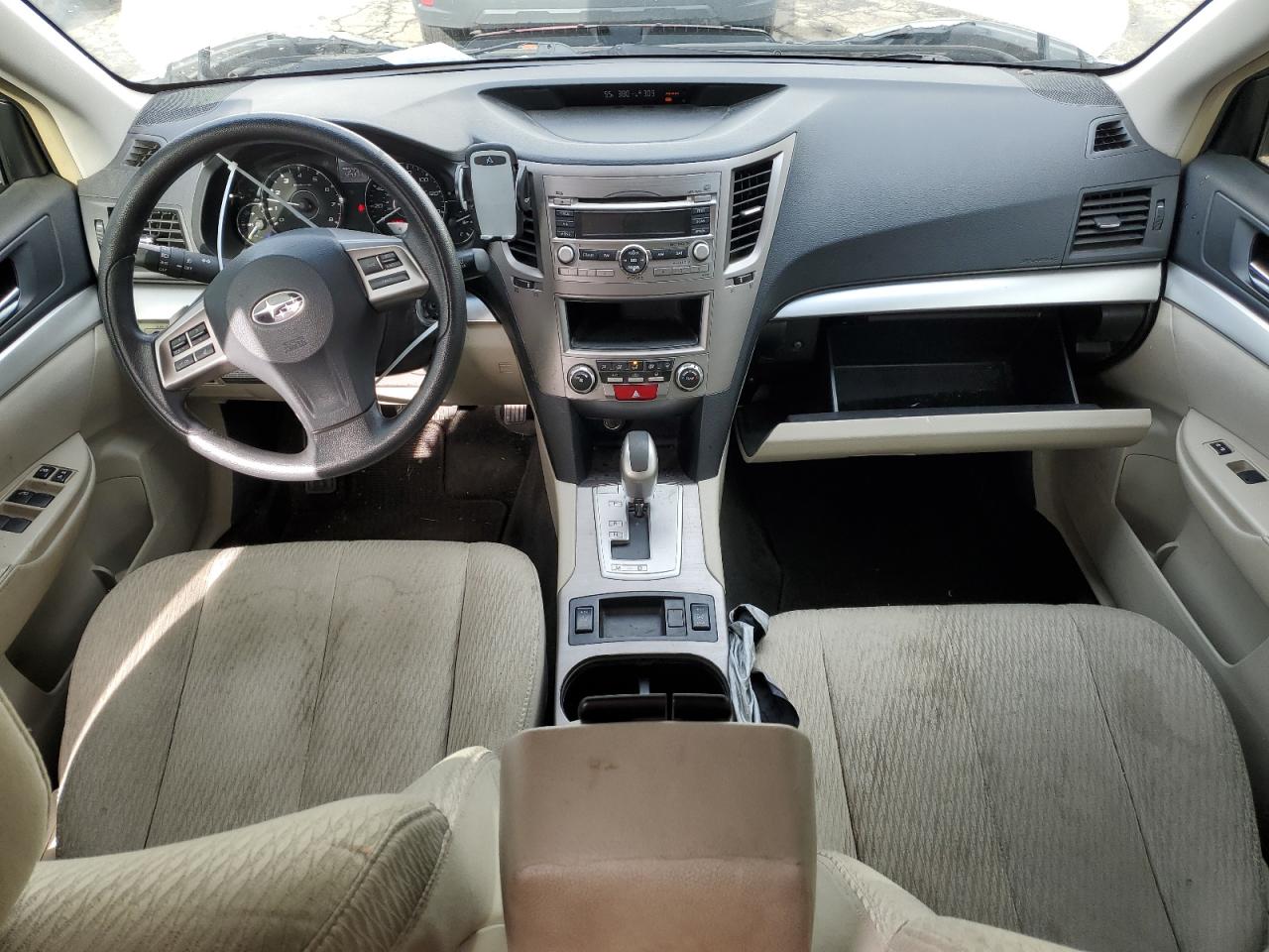 2012 Subaru Outback - Image 8