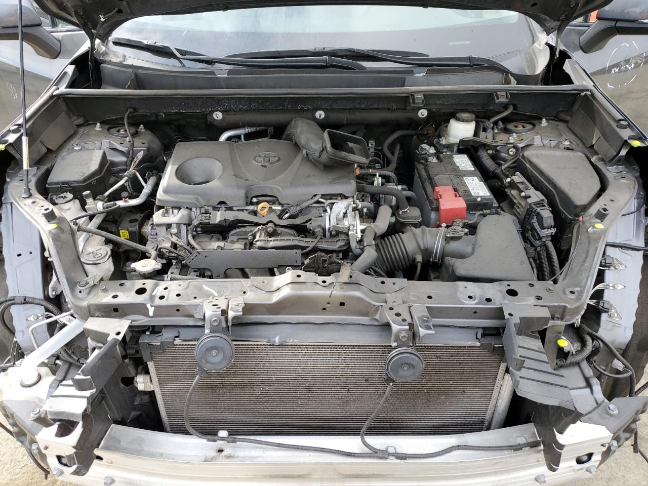 2021 Toyota RAV 4 - Image 12