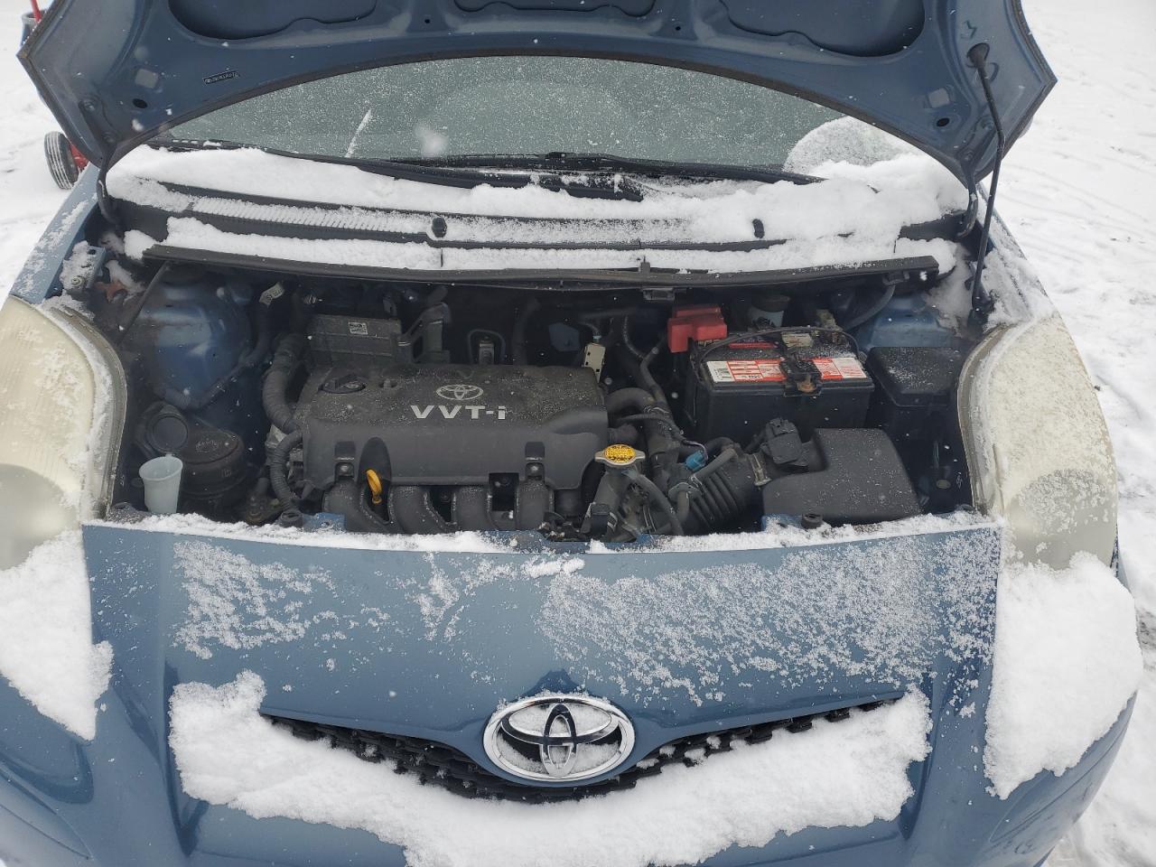 2010 Toyota Yaris - Image 13