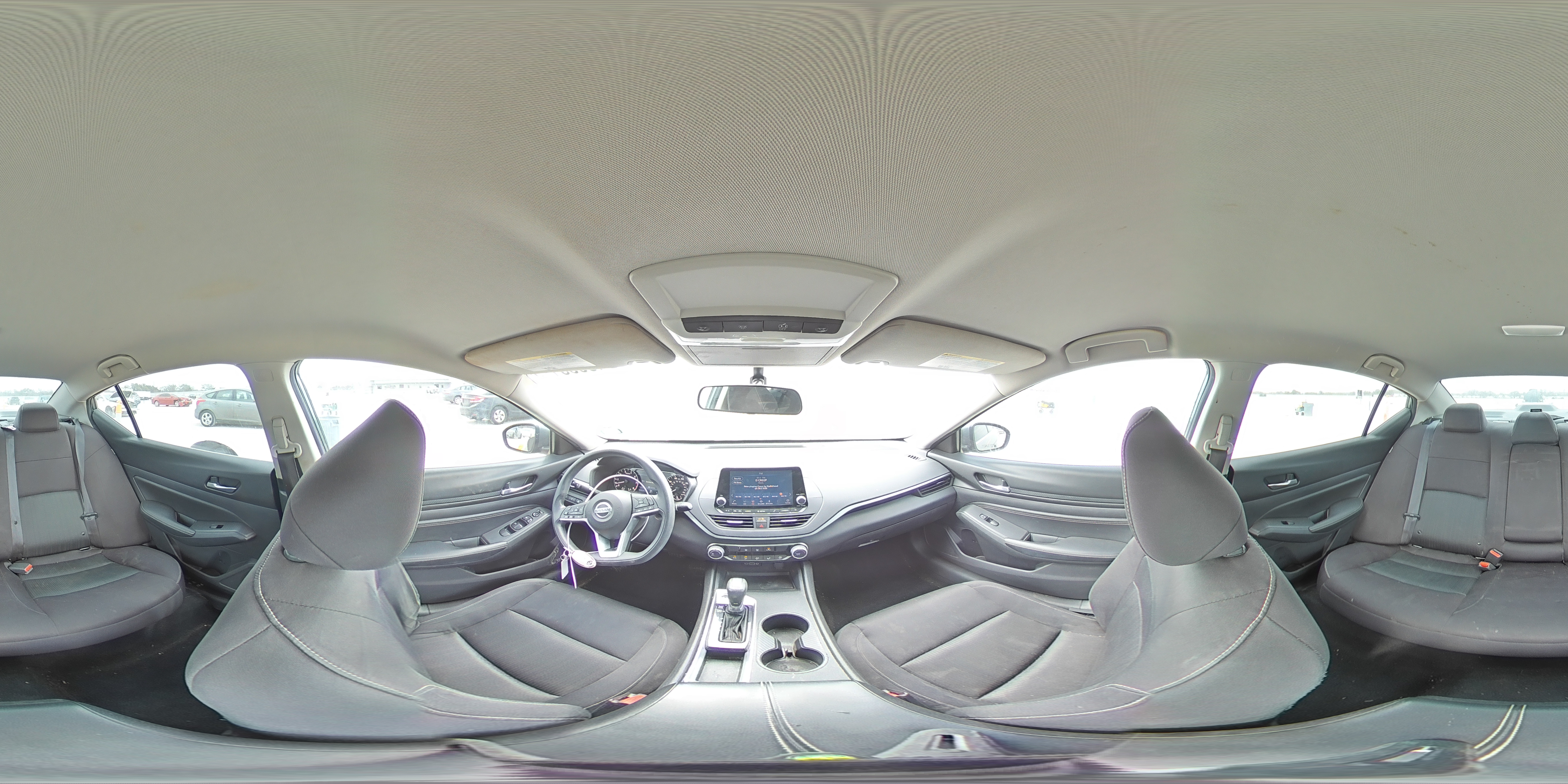 2020 Nissan Altima - Image 13