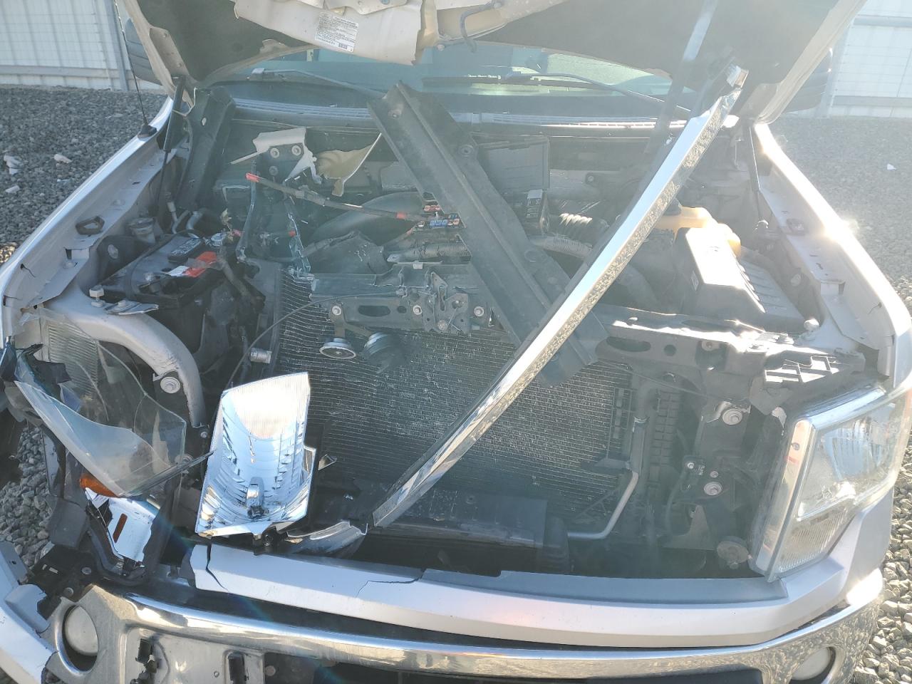 2013 Ford F-150 - Image 12