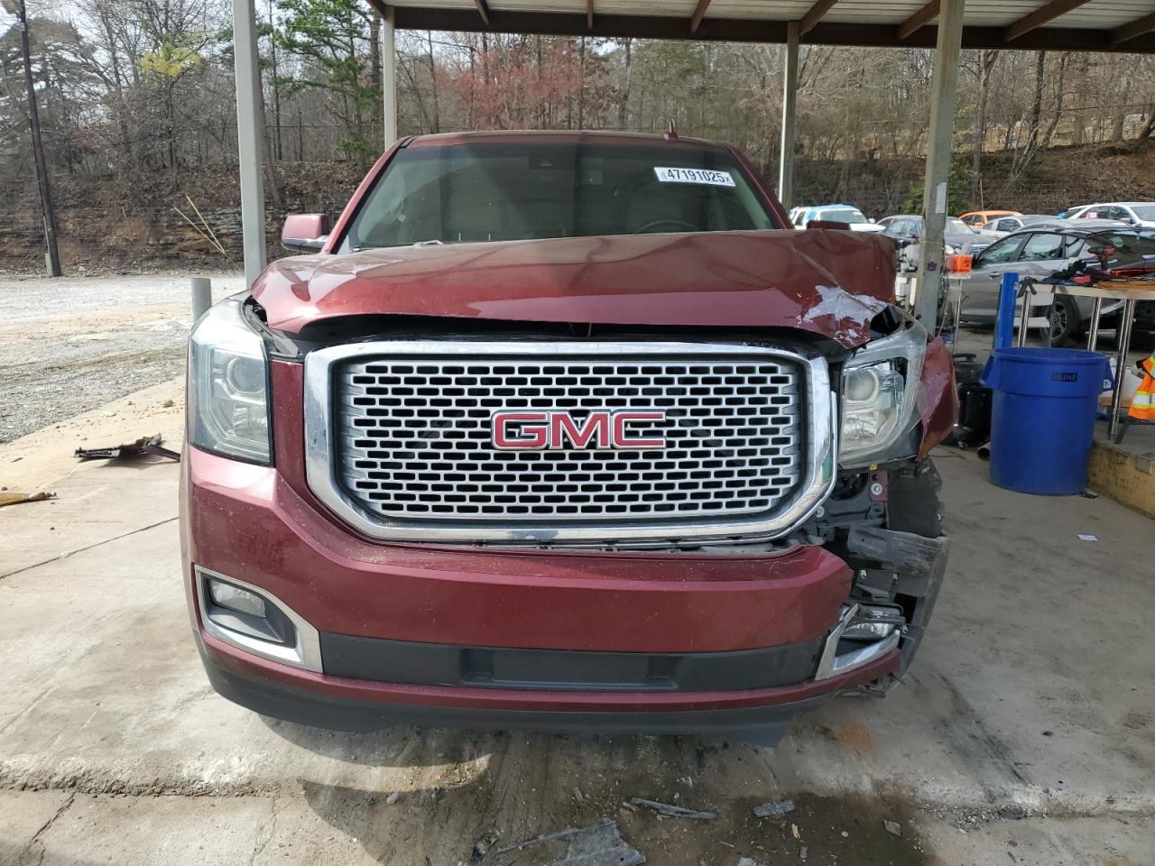 2016 GMC Yukon - Image 5