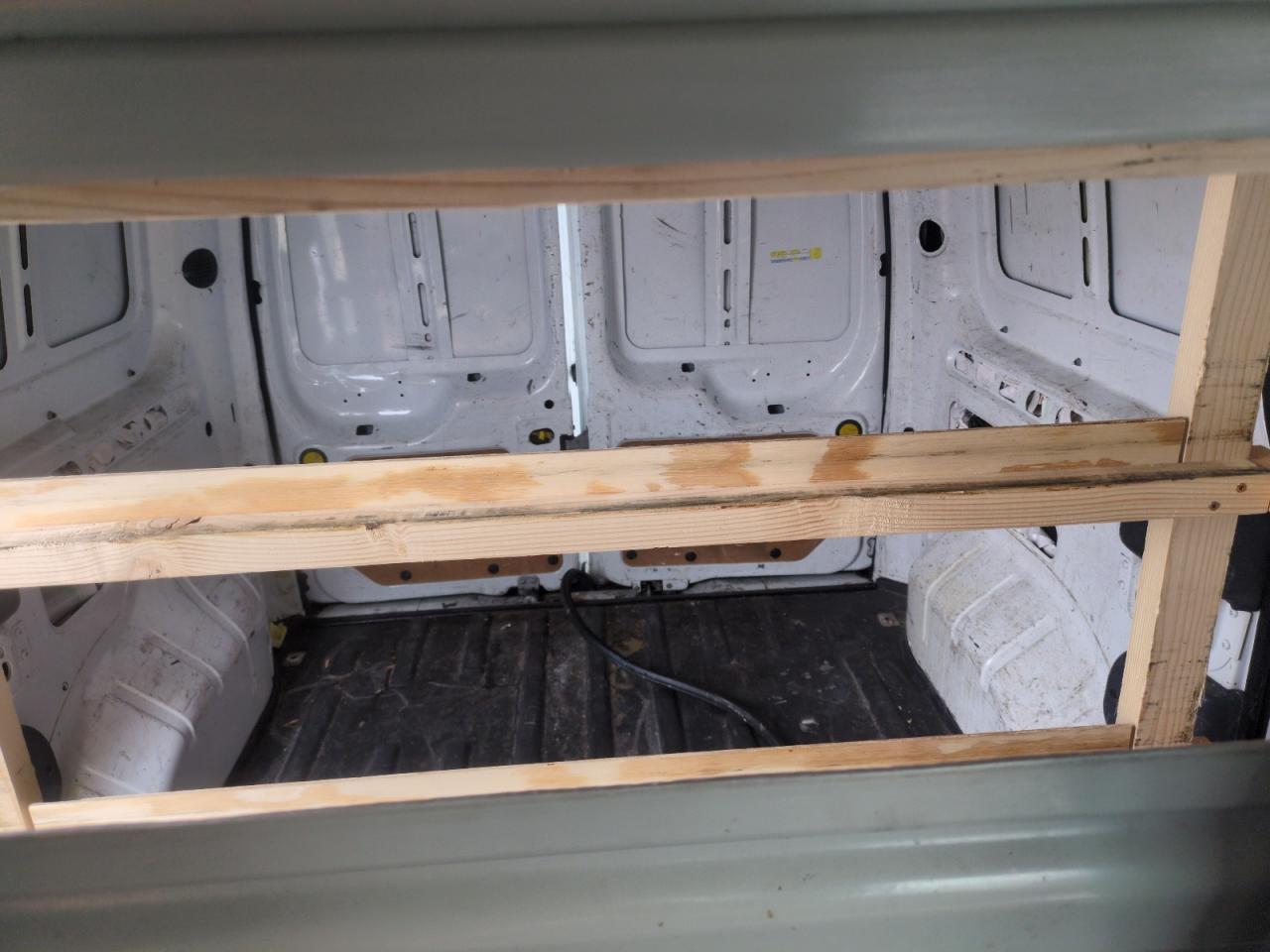 2013 Ford Transit - Image 10