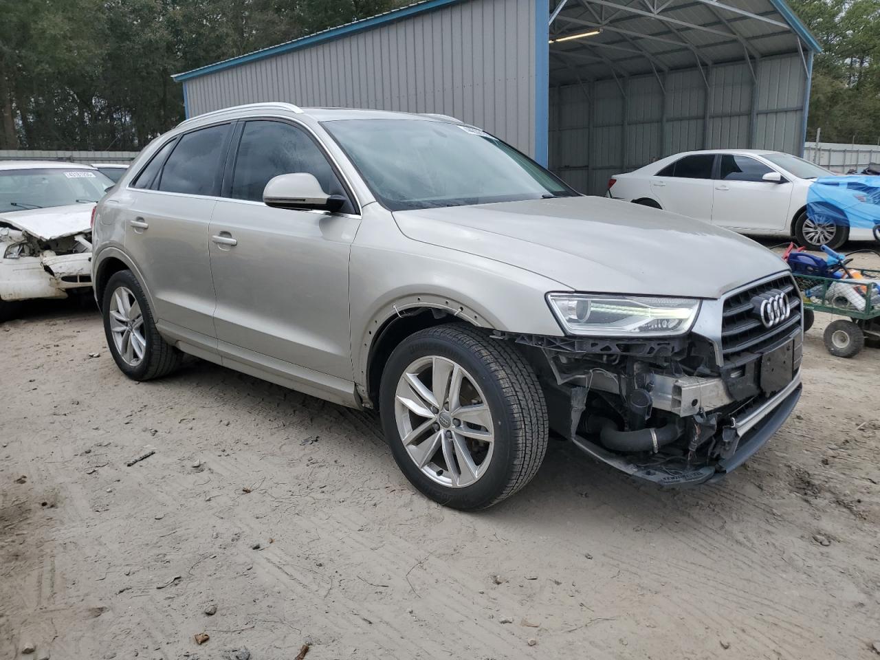 2016 Audi Q3 - Image 4