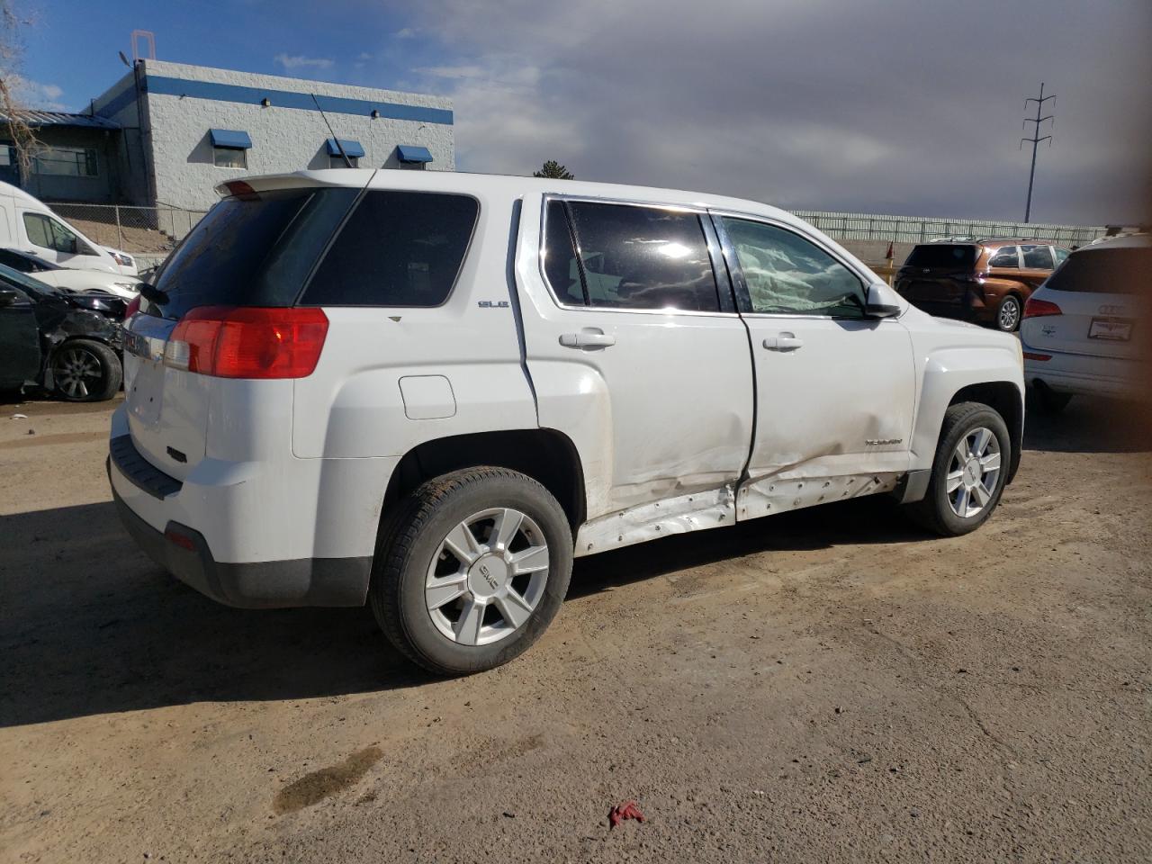 2011 GMC Terrain - Image 3