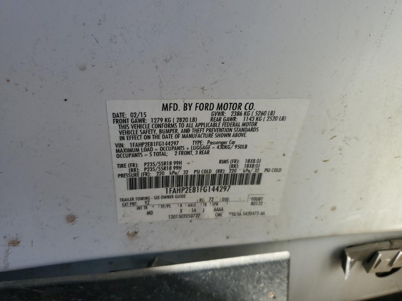 2015 Ford Taurus - Image 12