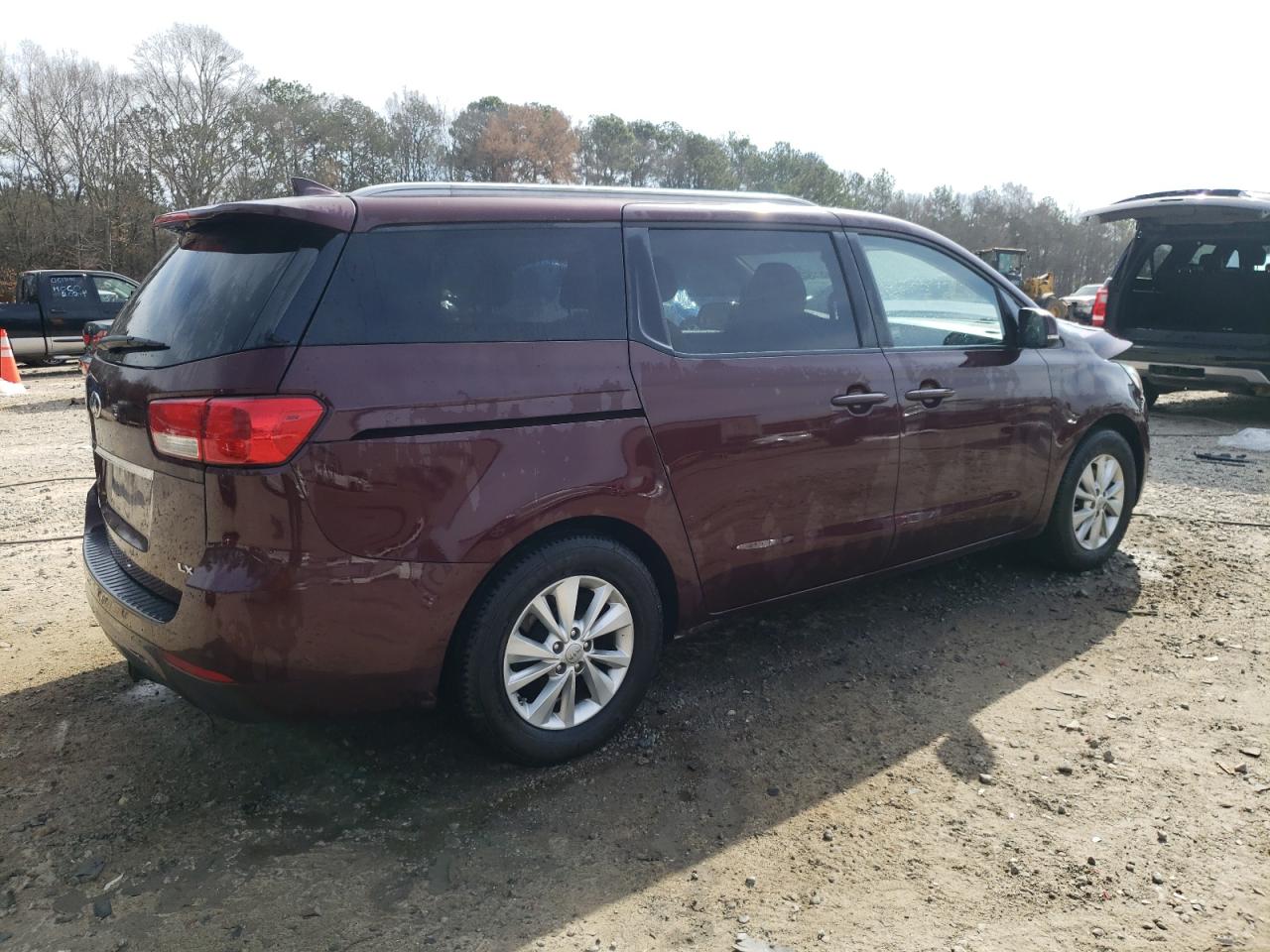 2015 Kia Sedona - Image 3
