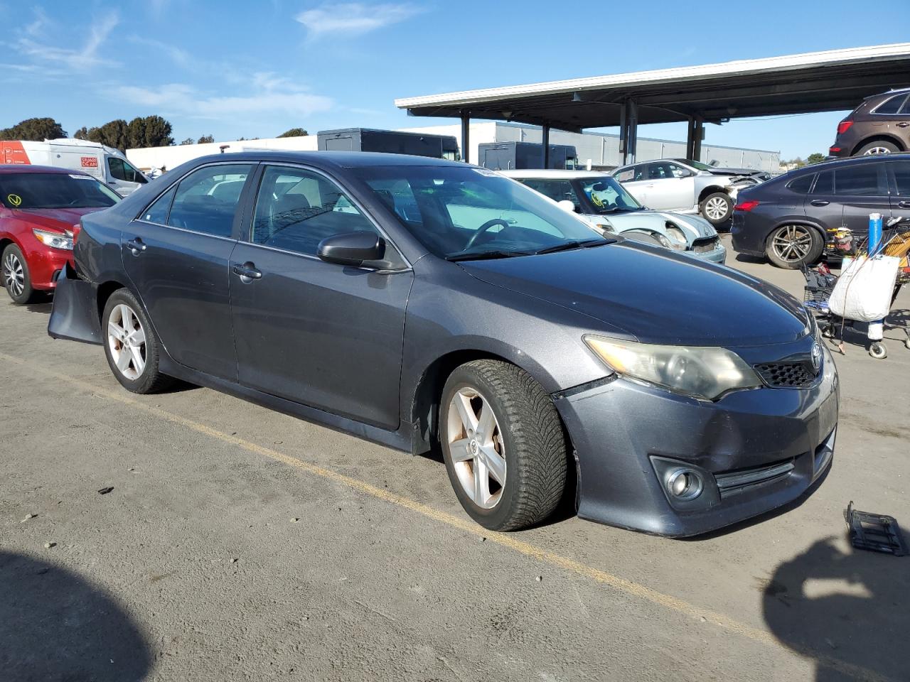 2012 Toyota Camry - Image 4