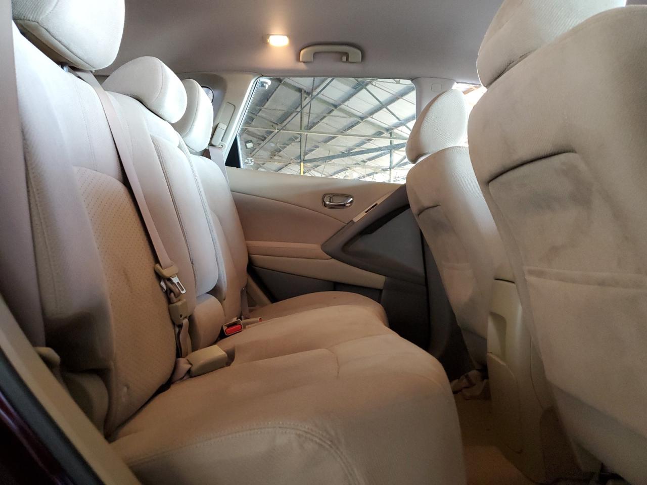 2014 Nissan Murano - Image 10
