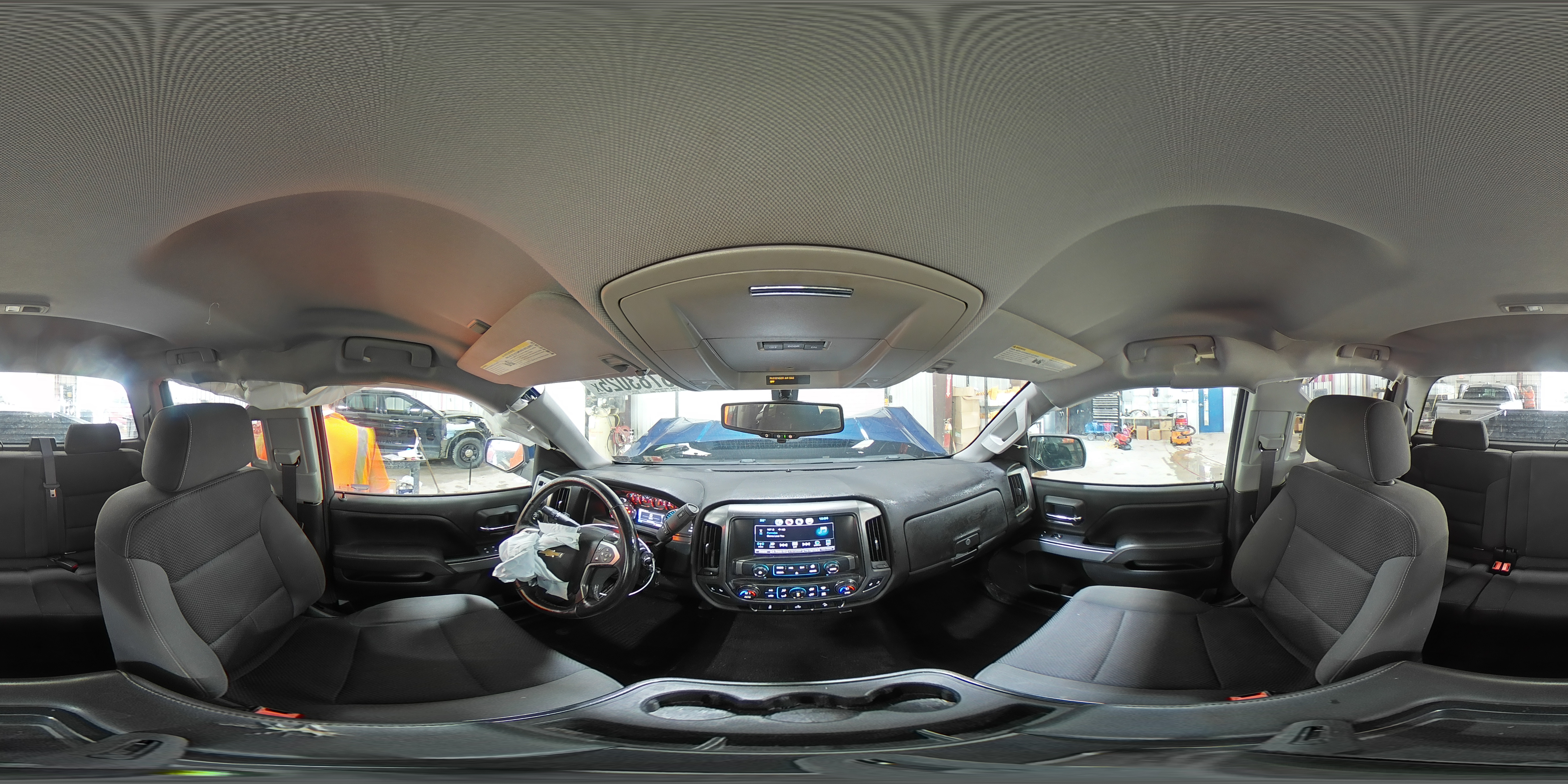 2016 Chevrolet Silverado - Image 15
